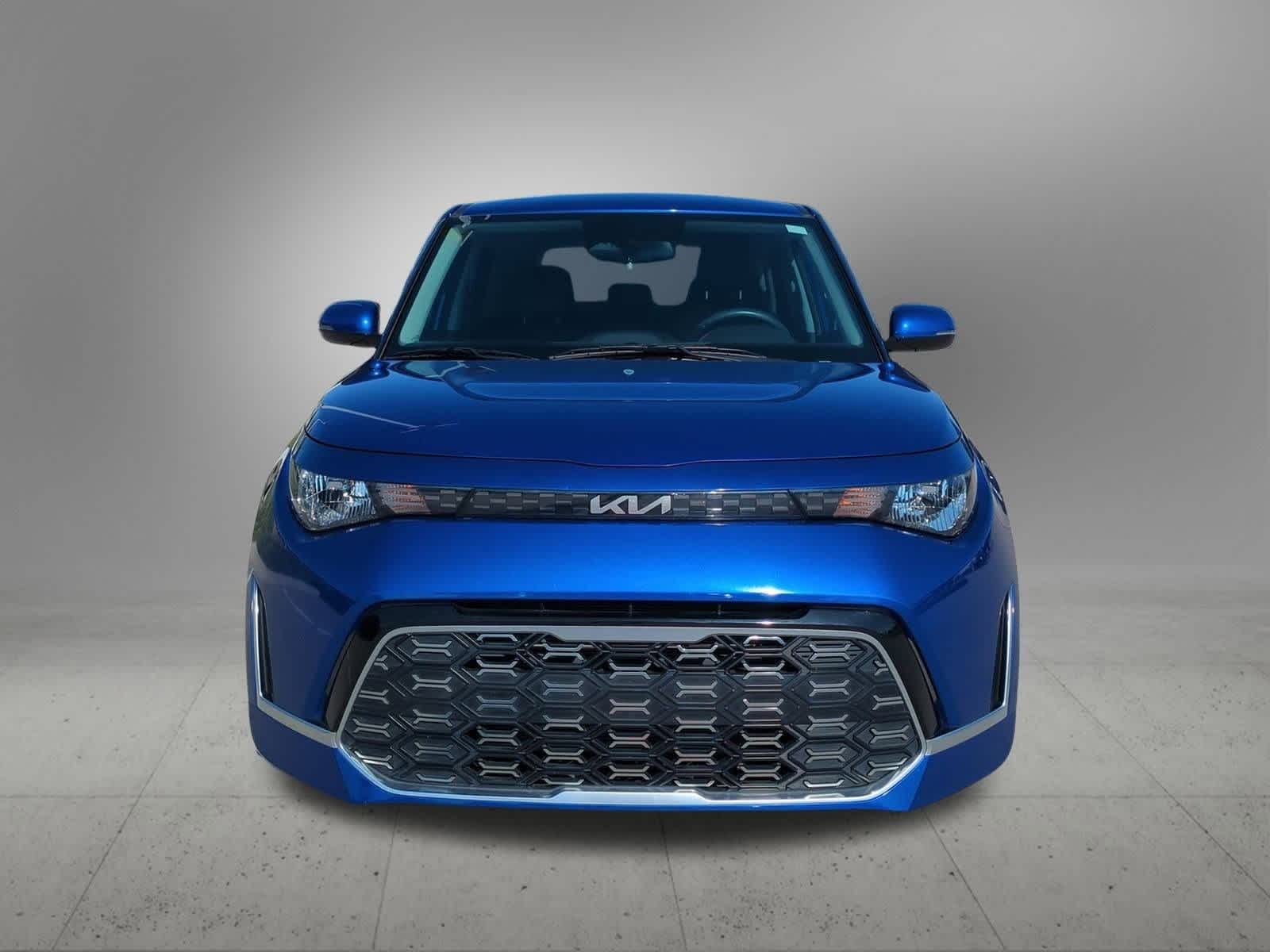 Thumbnail: 2023 Kia Soul - 9