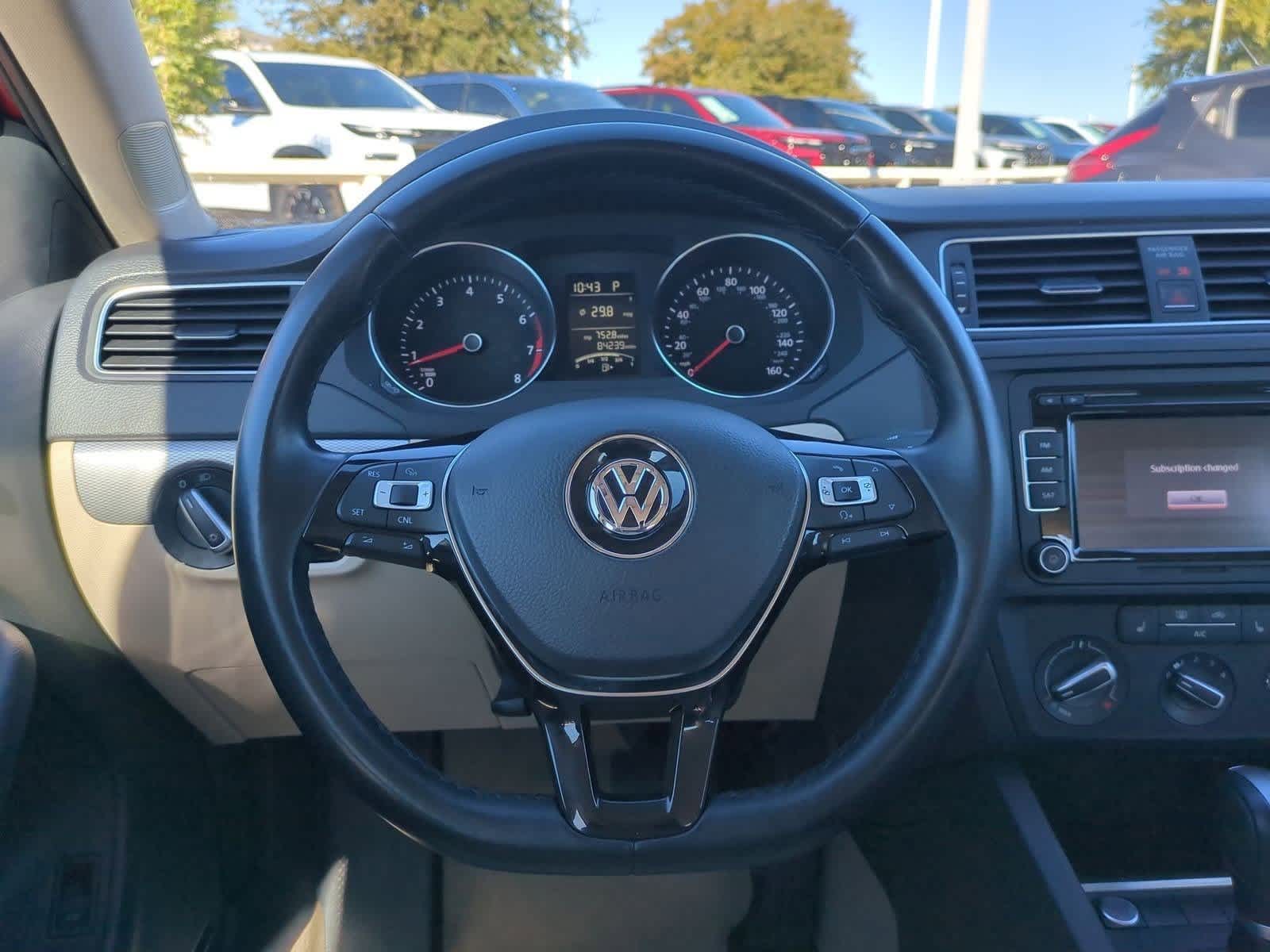 Thumbnail: 2015 Volkswagen Jetta - 22