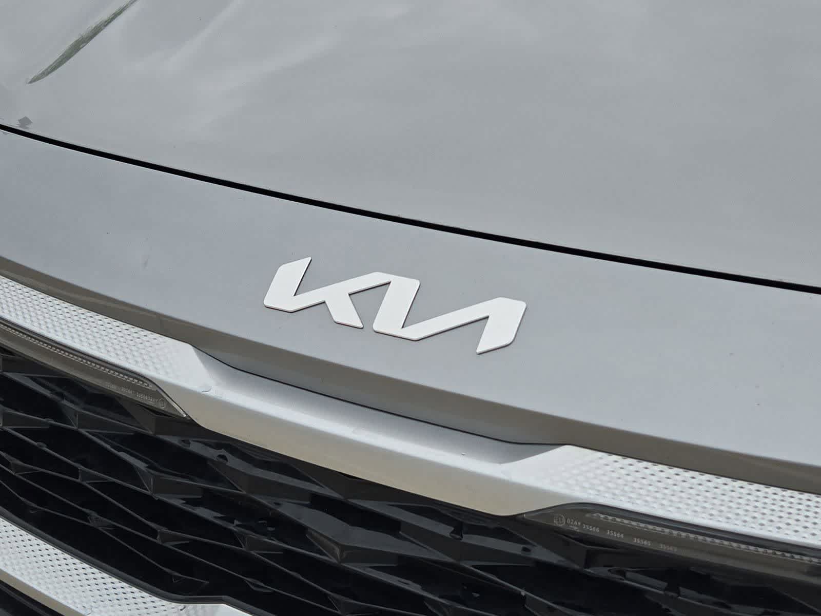 Thumbnail: 2023 Kia Seltos - 11