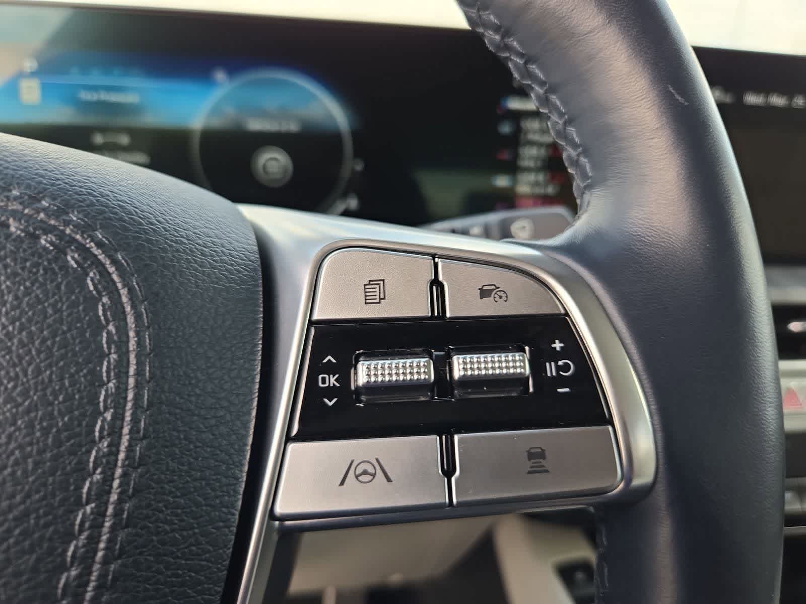 Thumbnail: 2025 Kia Telluride - 24