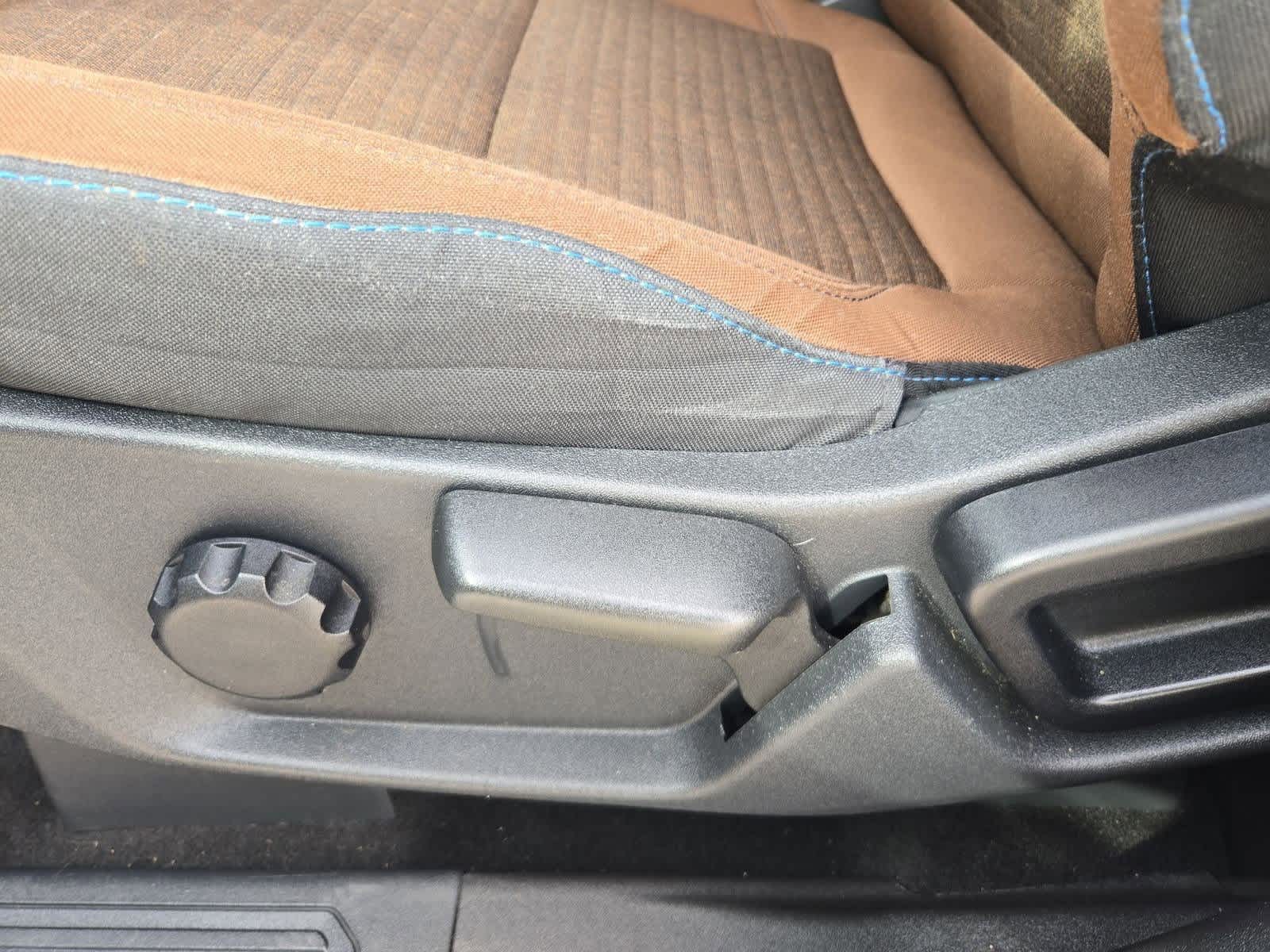 Thumbnail: 2023 Ford Bronco - 17