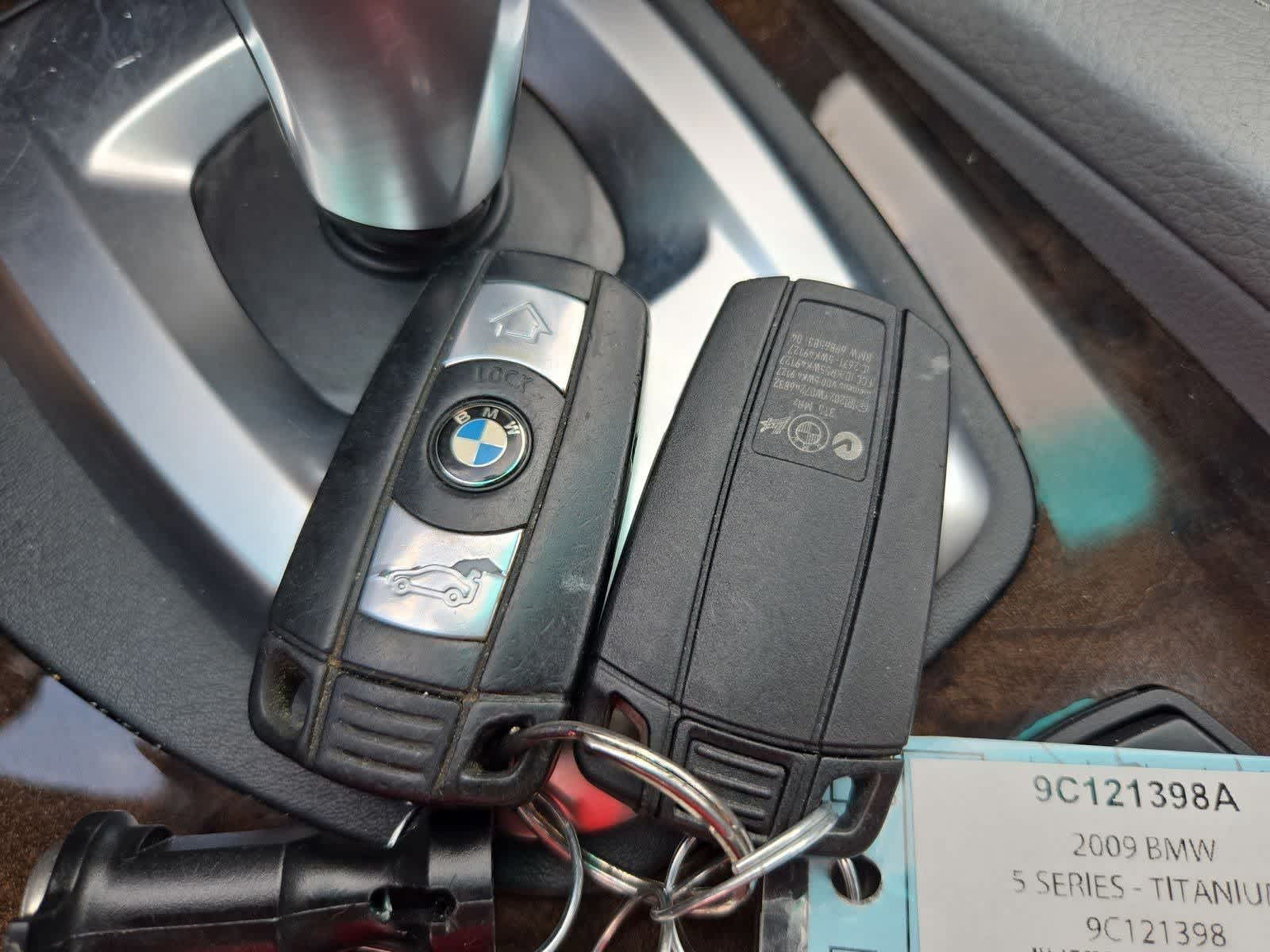 Thumbnail: 2009 BMW 5 Series - 32