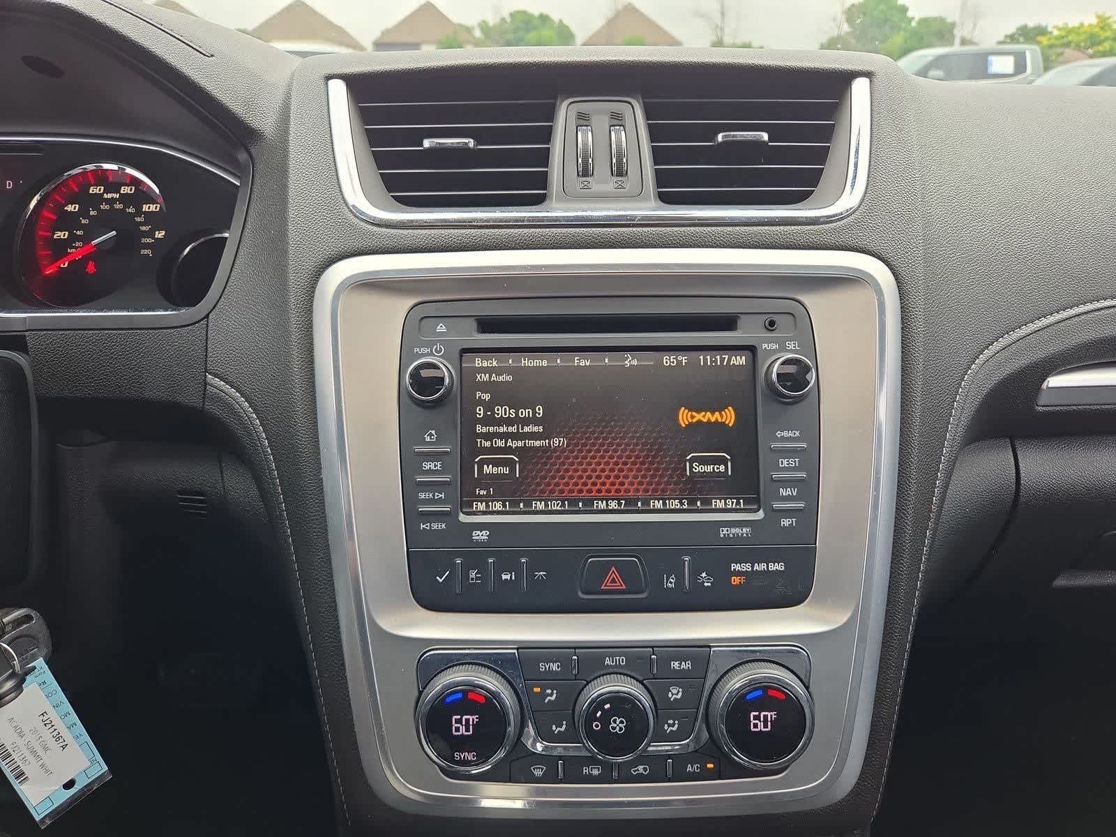 Thumbnail: 2015 GMC Acadia - 27