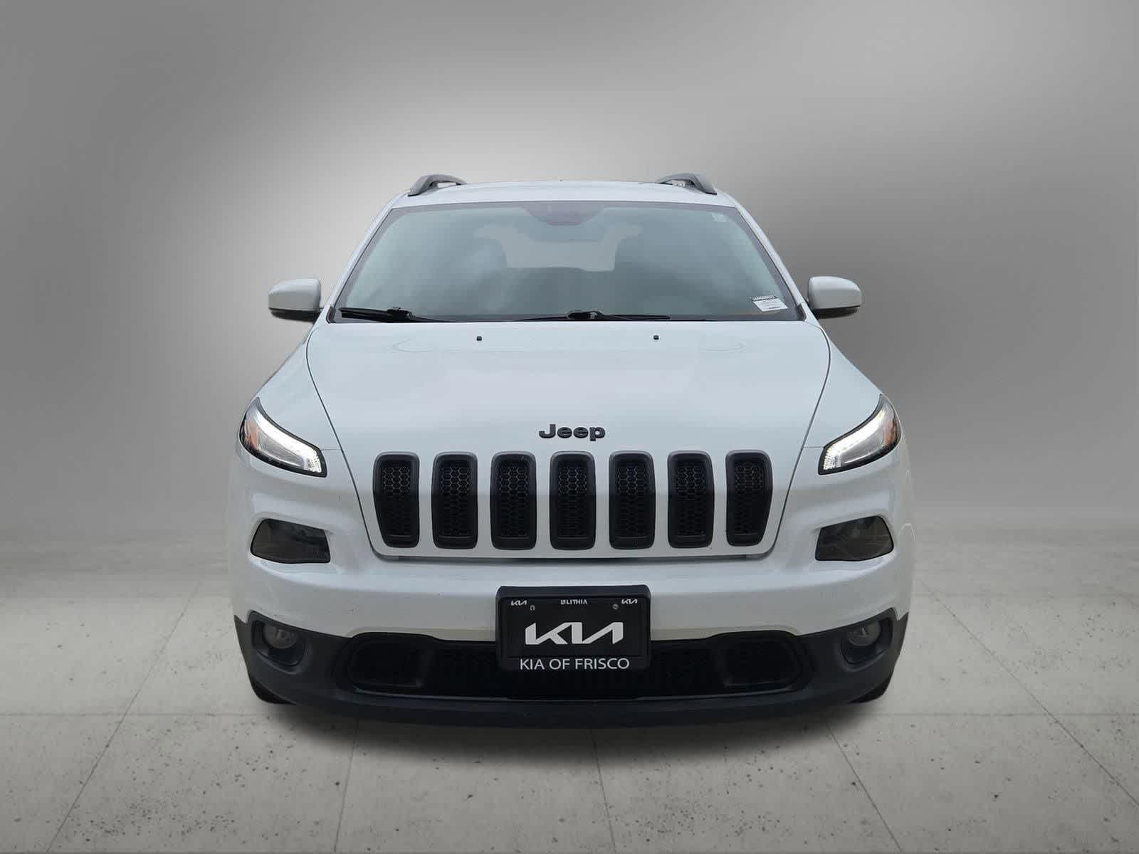 Thumbnail: 2017 Jeep Cherokee - 9