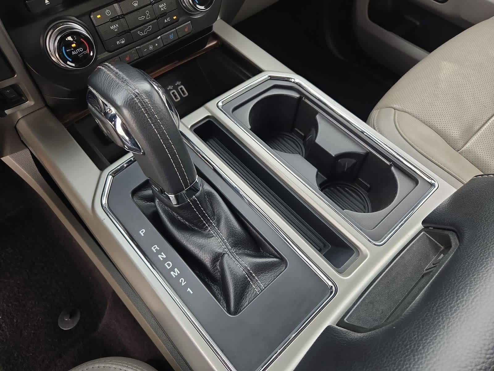 Thumbnail: 2016 Ford F-150 - 33