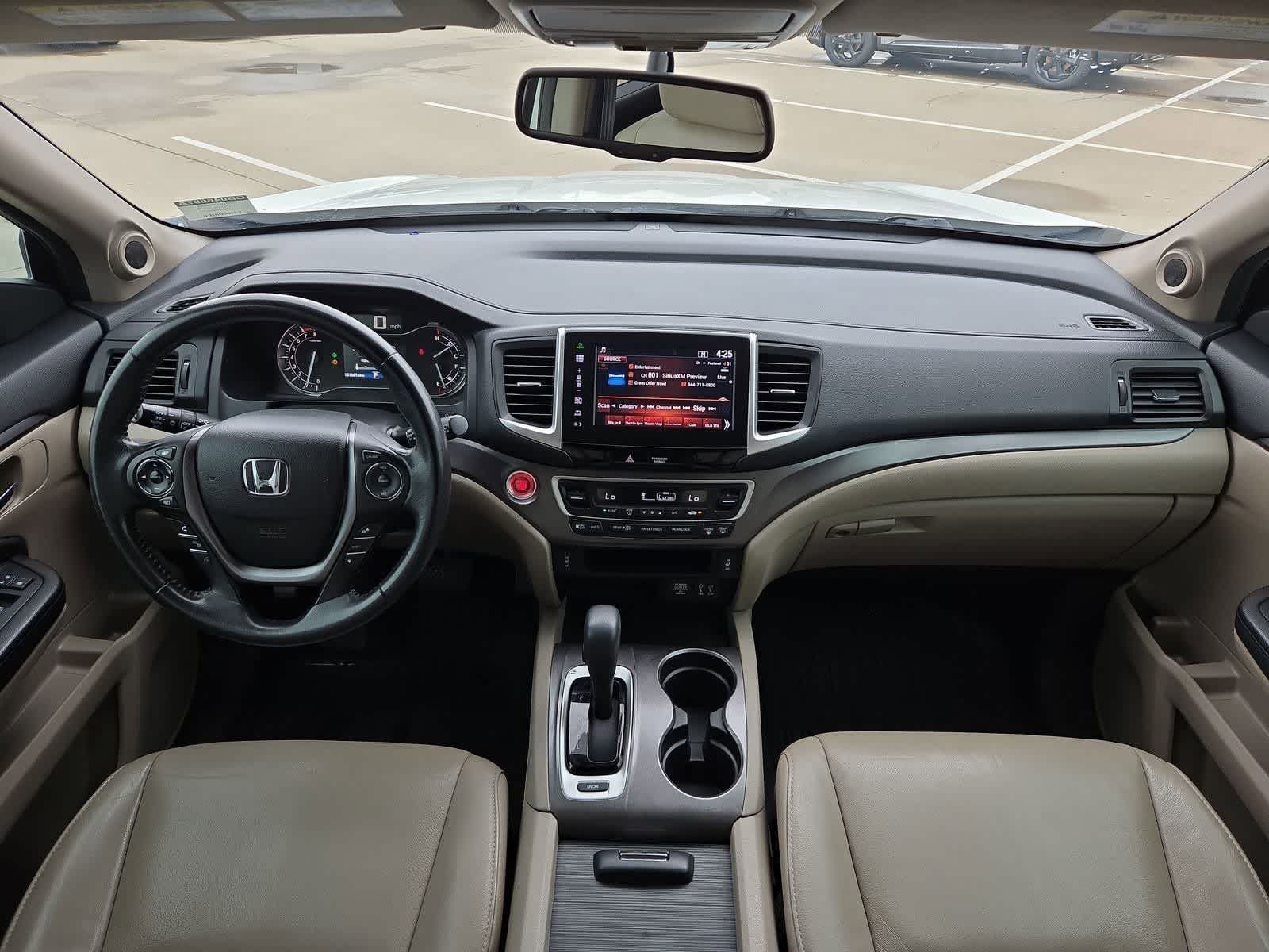 Thumbnail: 2016 Honda Pilot - 14