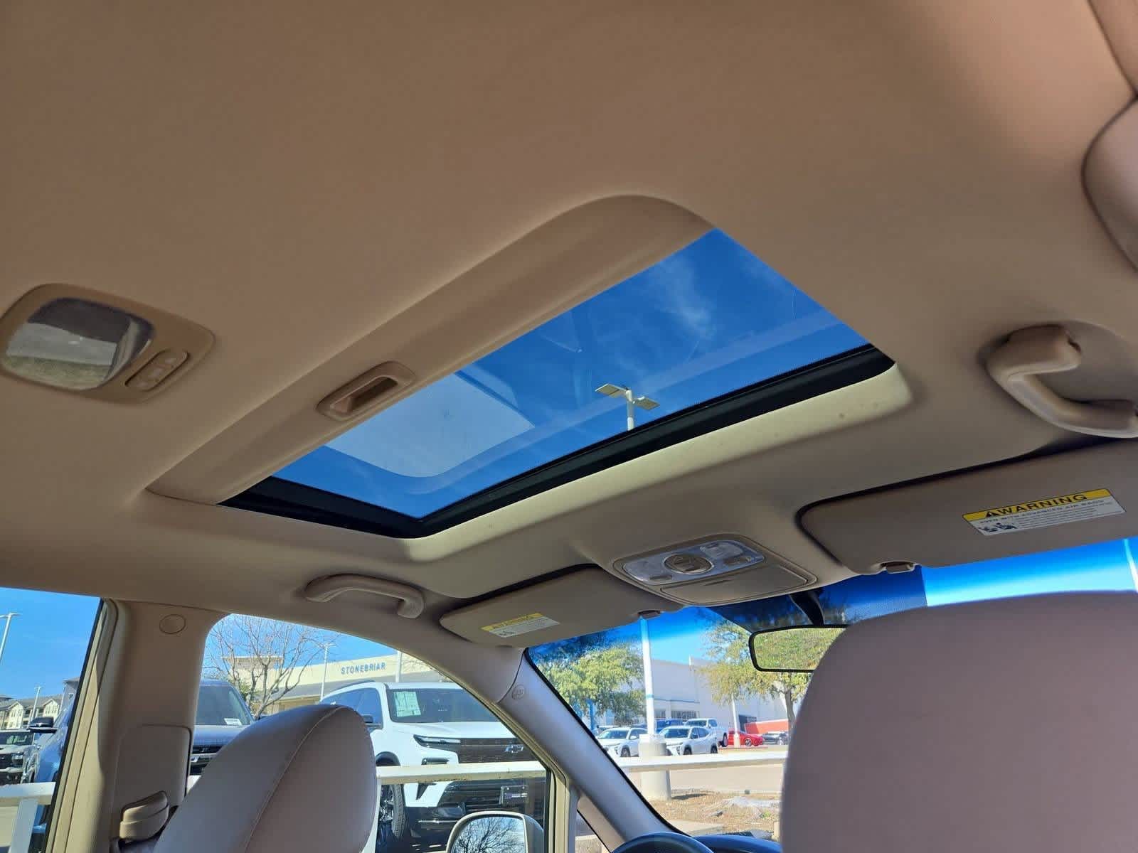 Thumbnail: 2007 Kia Rondo - 22