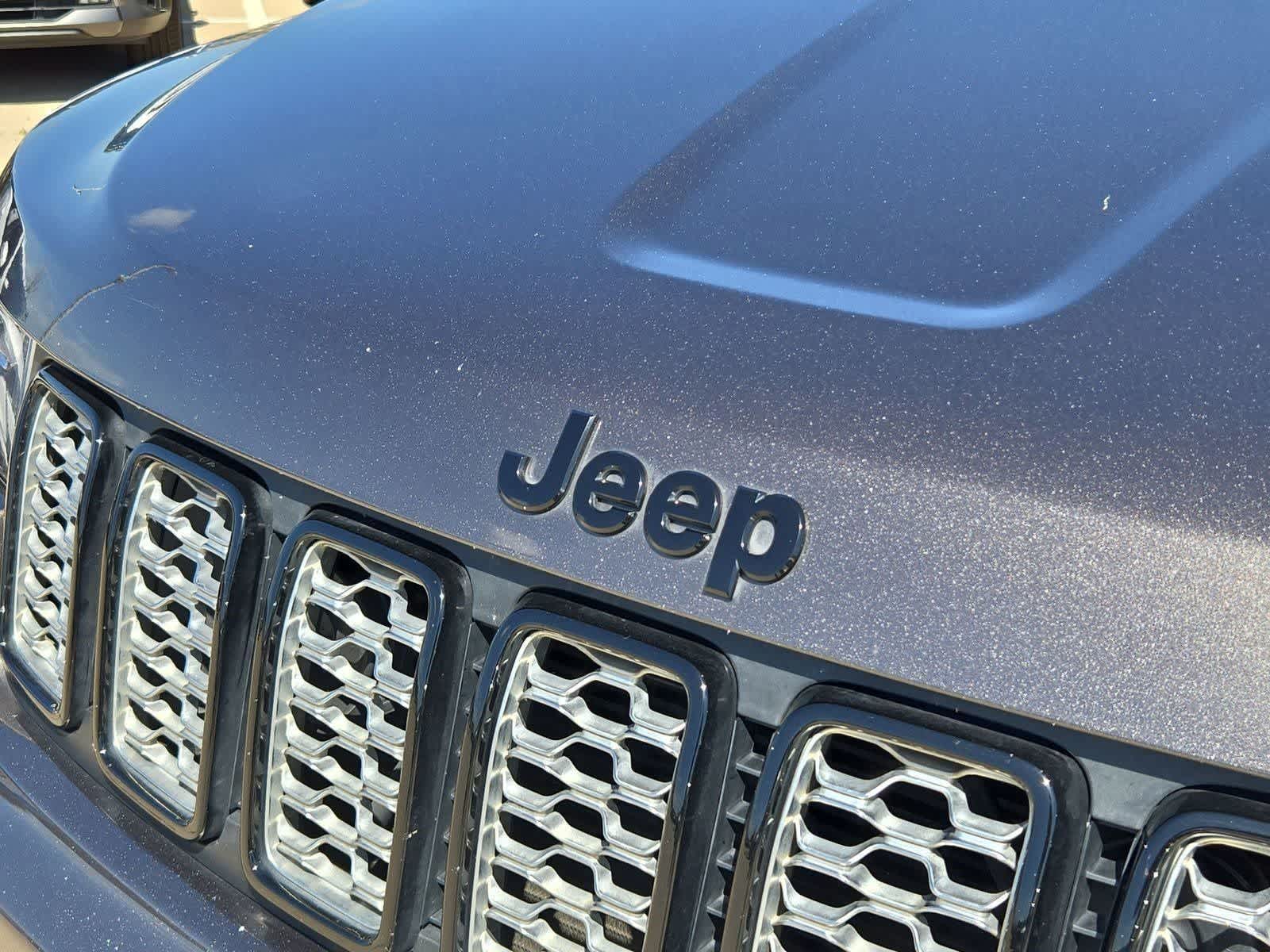 Thumbnail: 2019 Jeep Grand Cherokee - 10