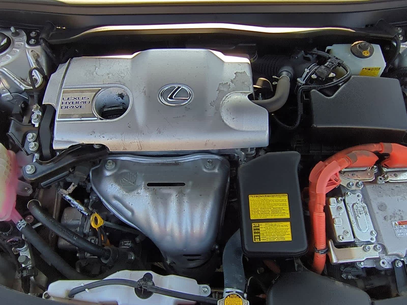 2013 Lexus ES Hybrid 300h 14