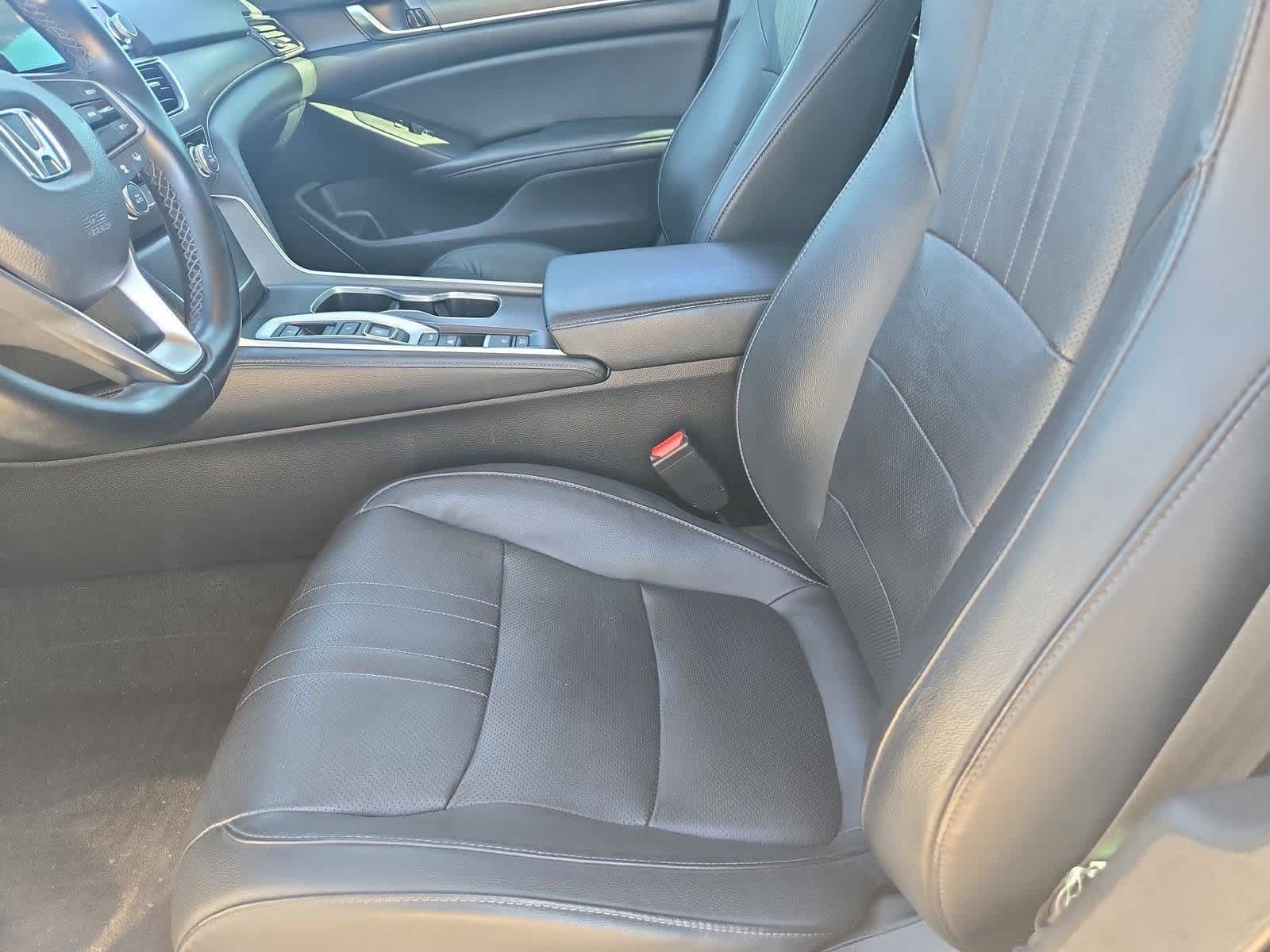 Thumbnail: 2018 Honda Accord - 15