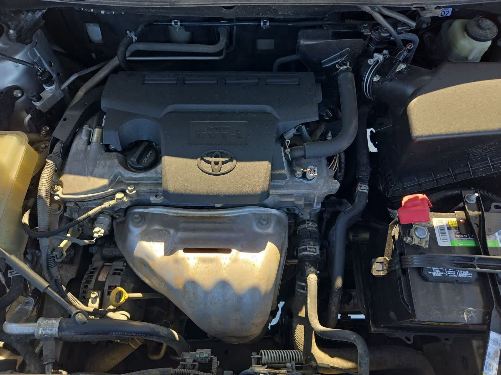 Thumbnail: 2016 Toyota RAV4 - 14