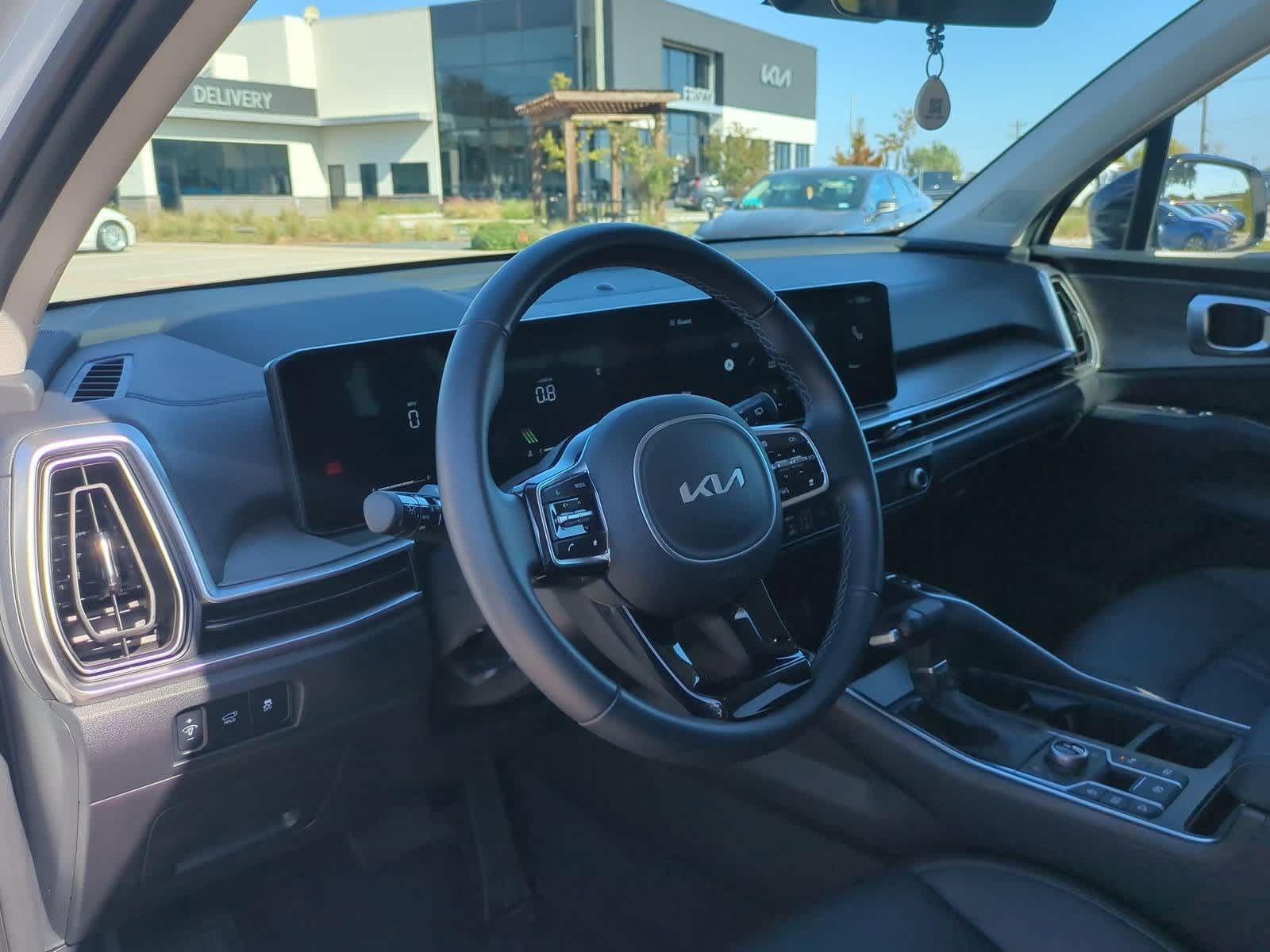 Thumbnail: 2025 Kia Sorento - 2