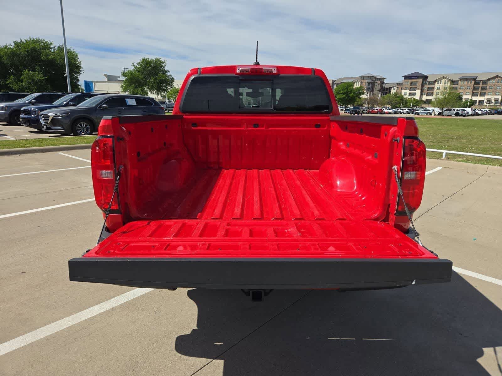 Thumbnail: 2017 Chevrolet Colorado - 31