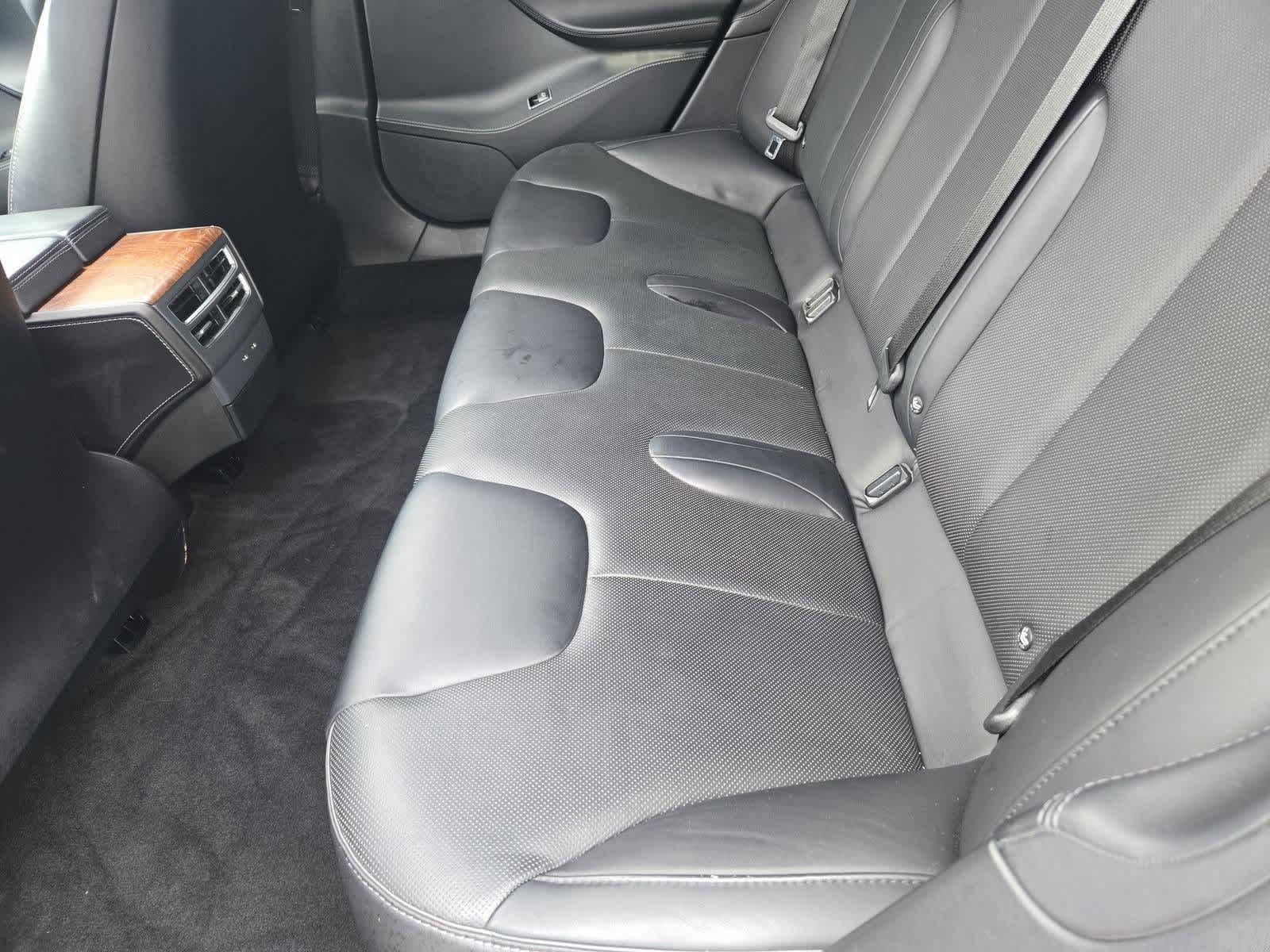 Thumbnail: 2016 Tesla Model S - 18