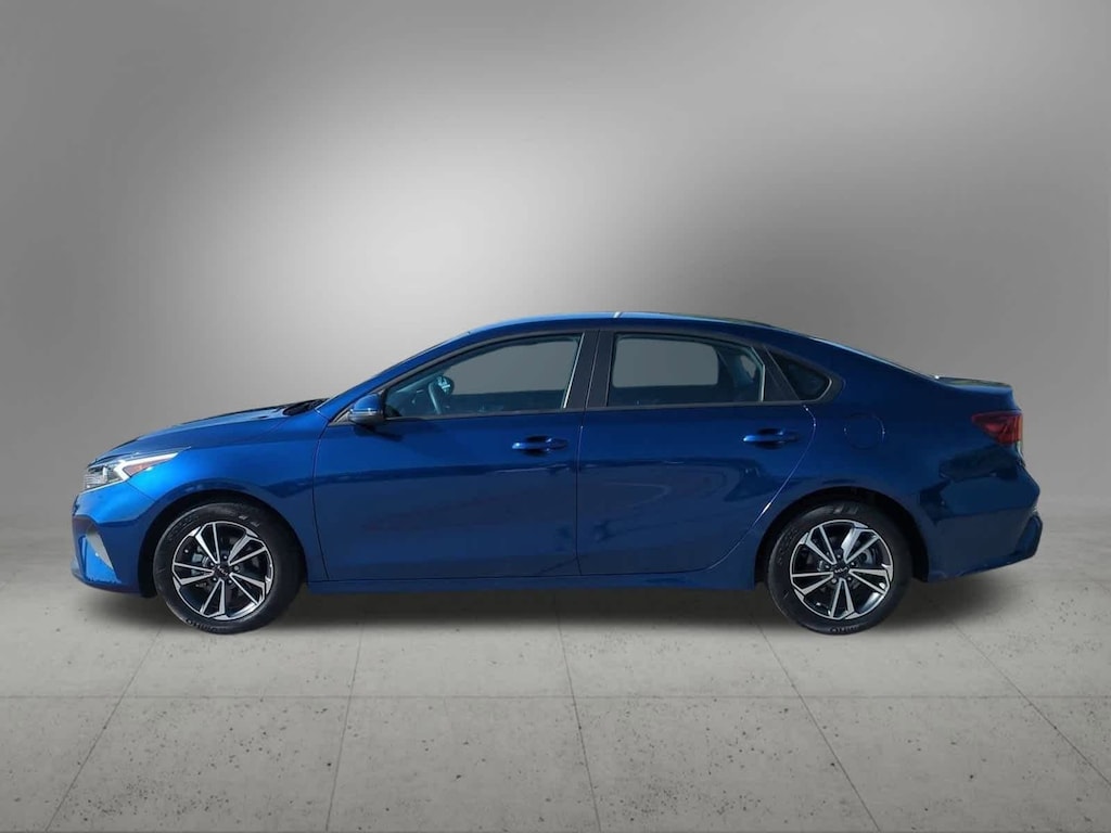 Certified 2022 Kia Forte LXS Sedan
