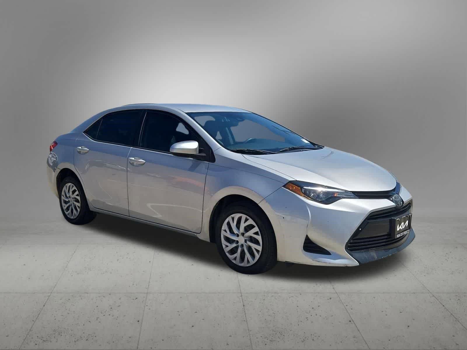 Thumbnail: 2017 Toyota Corolla - 8