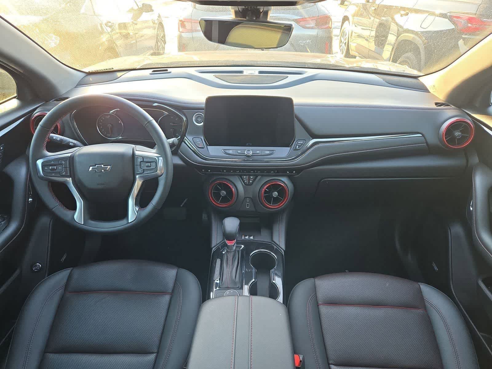 Thumbnail: 2023 Chevrolet Blazer - 15