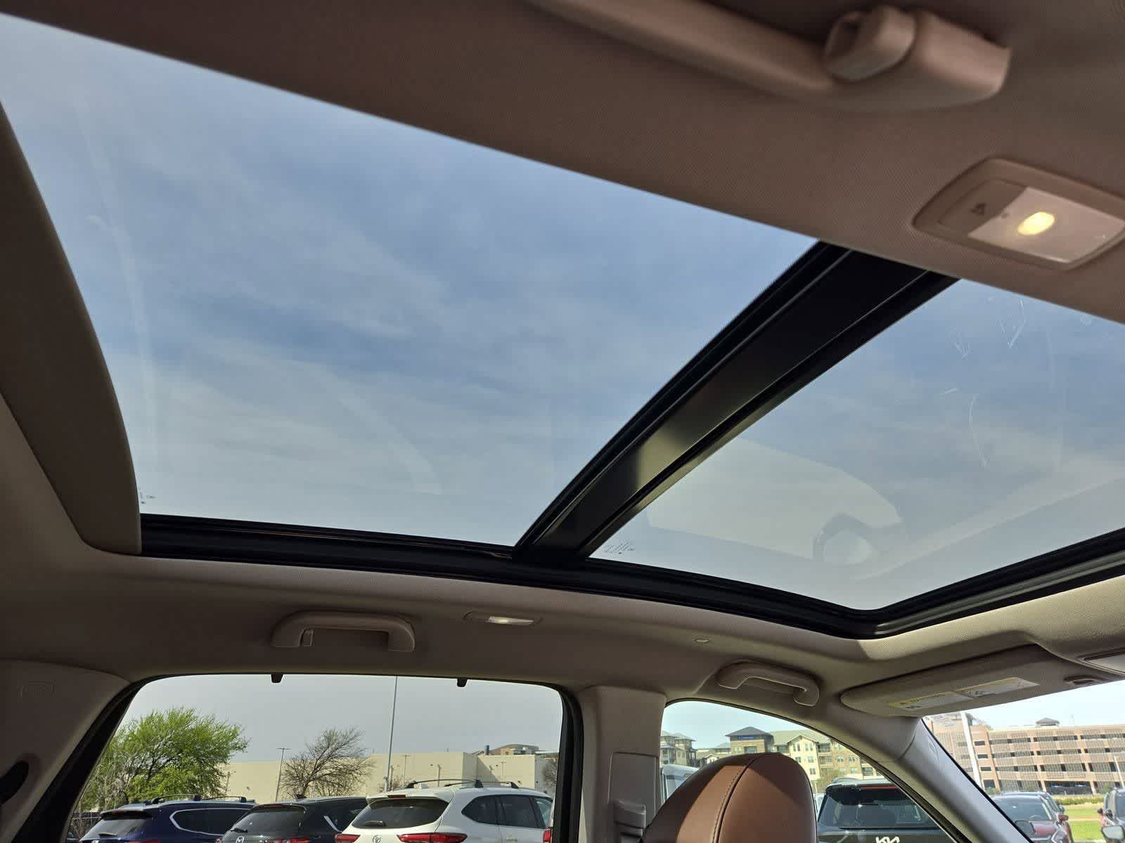 Thumbnail: 2023 Acura MDX - 20