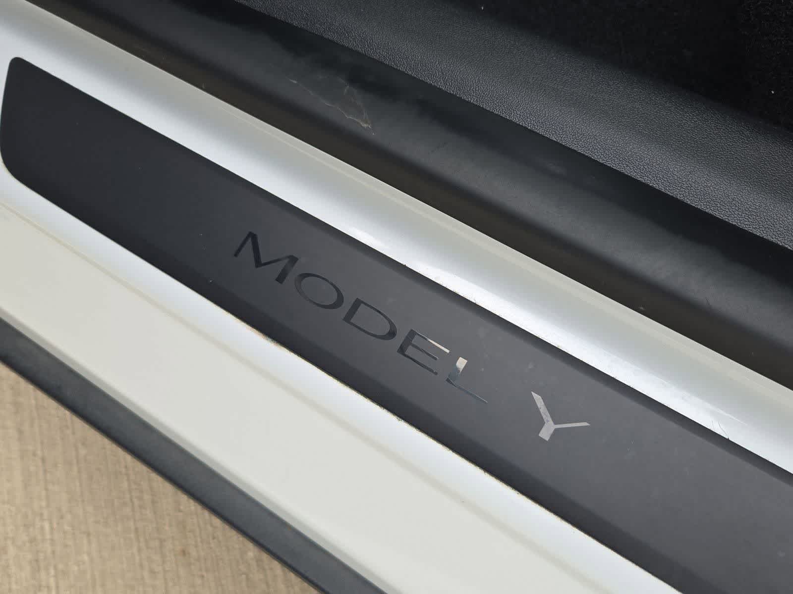 Thumbnail: 2021 Tesla Model Y - 11