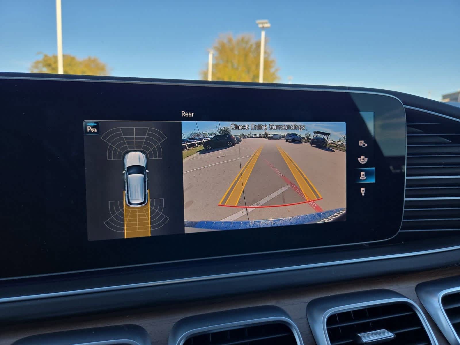 Thumbnail: 2022 Mercedes-Benz GLE - 30