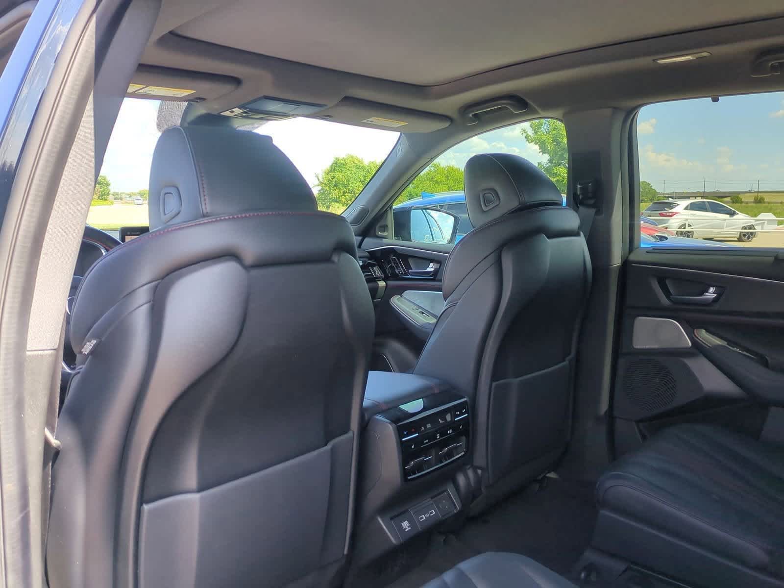 Thumbnail: 2026 Kia Carnival - 17