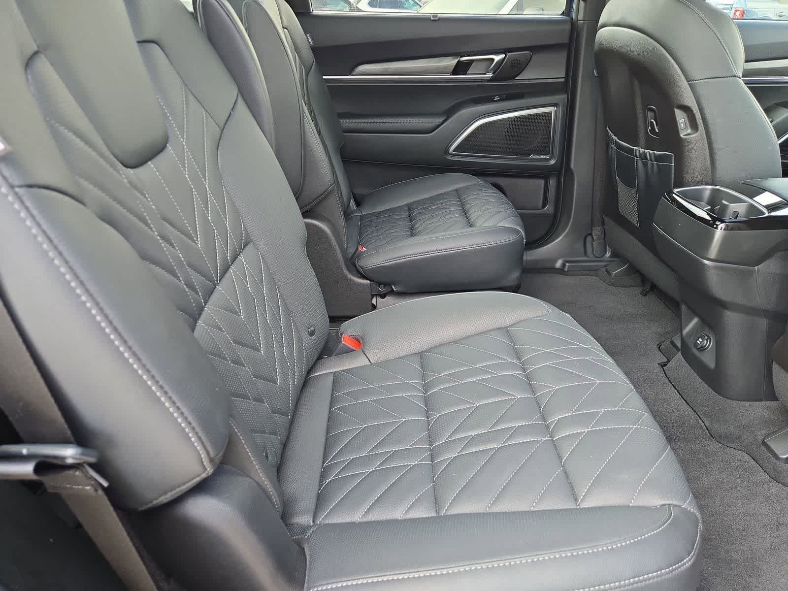 Thumbnail: 2025 Kia Telluride - 19