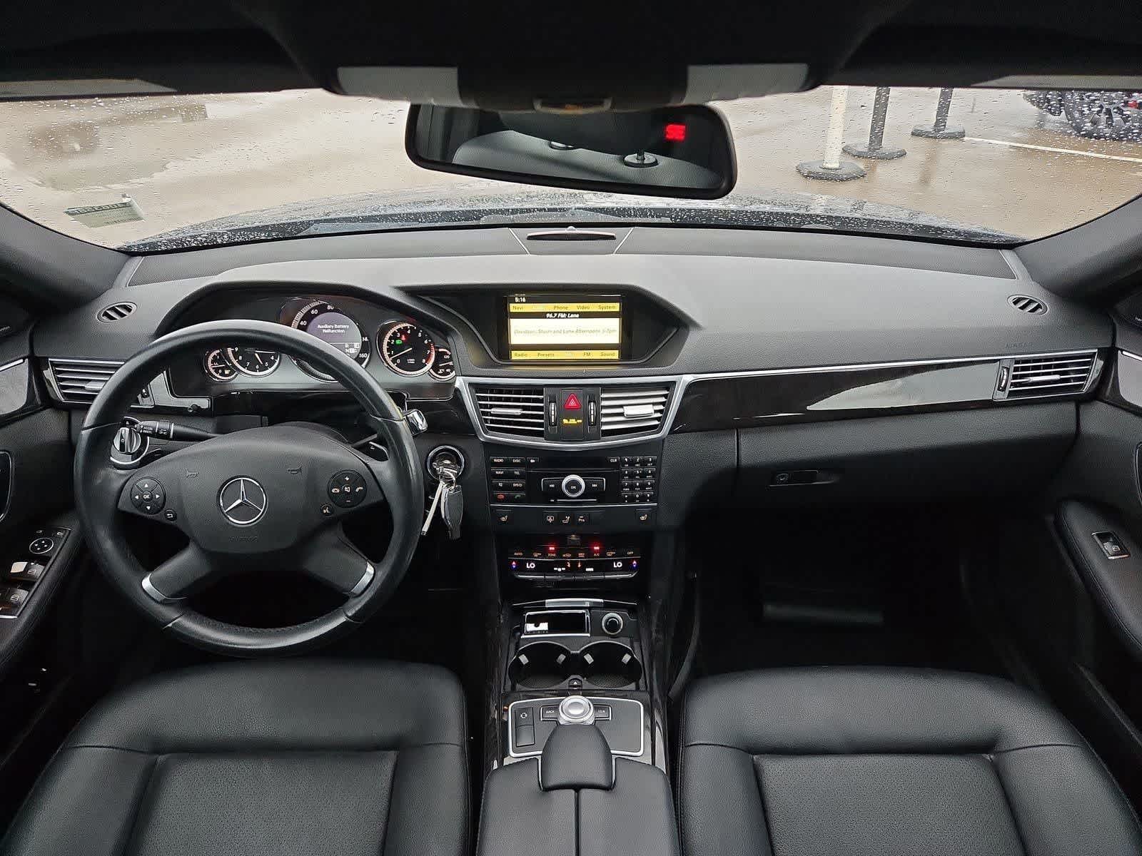 Thumbnail: 2011 Mercedes-Benz E-Class - 13