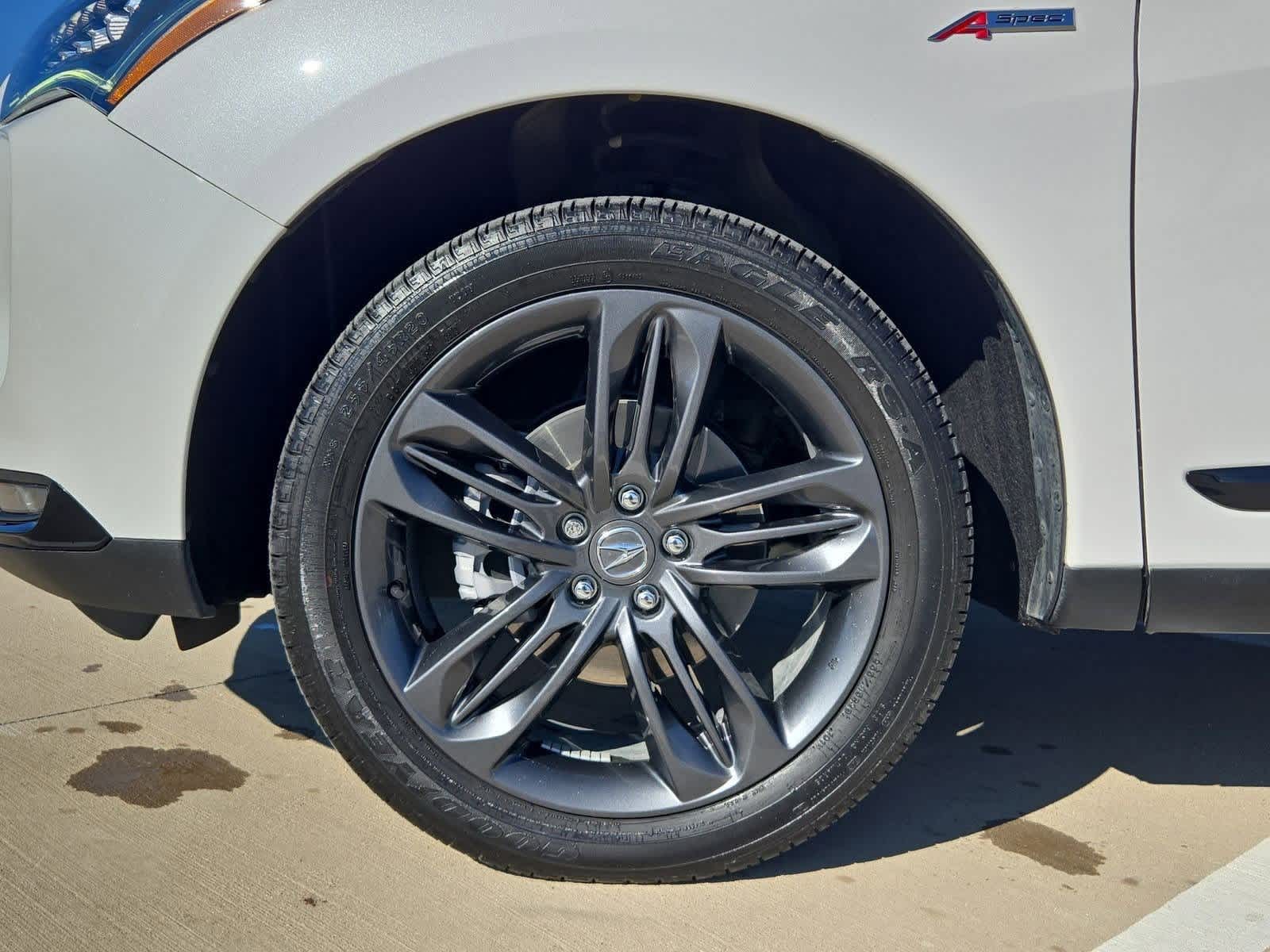 Thumbnail: 2023 Acura RDX - 12