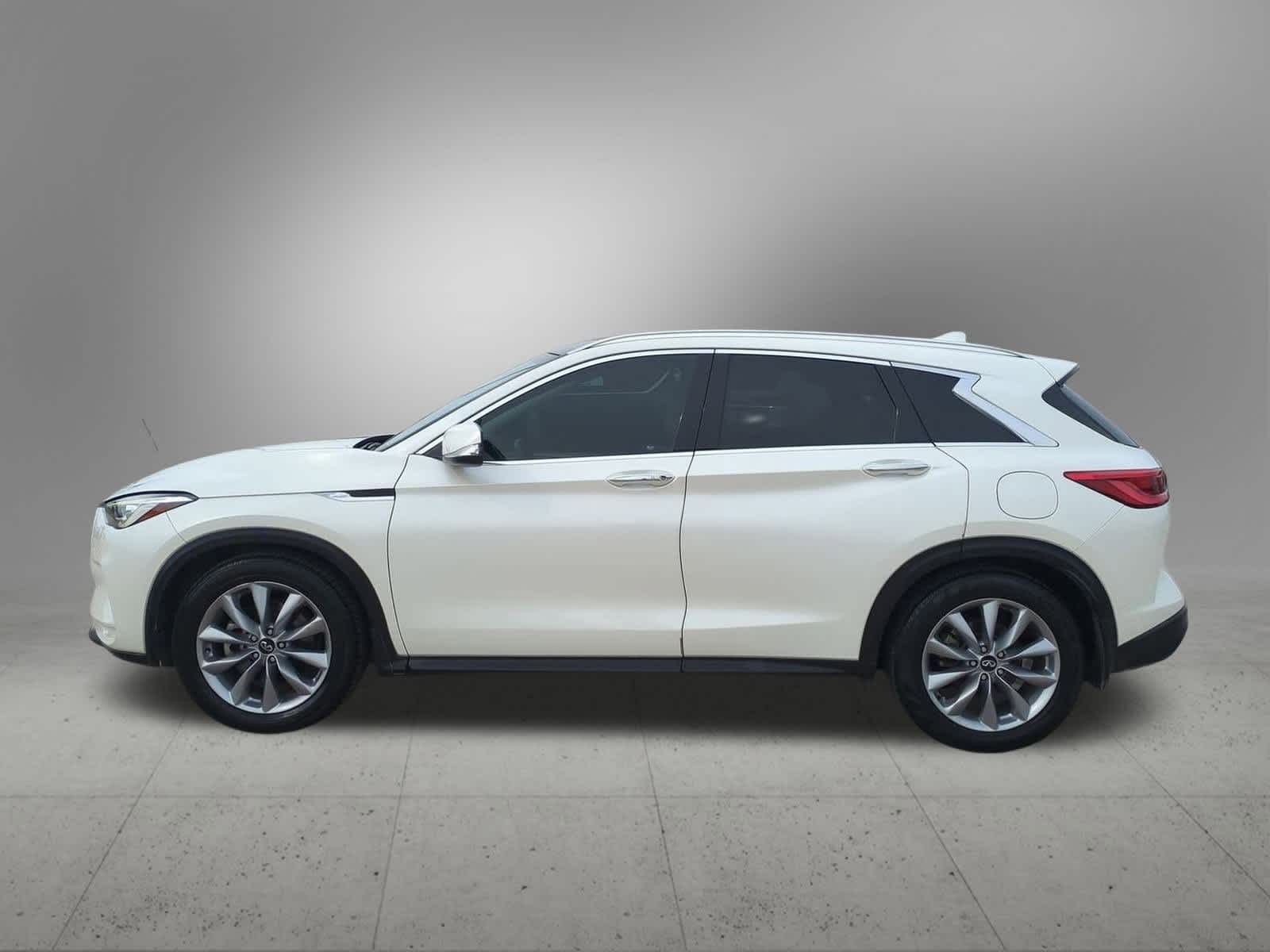 Thumbnail: 2020 INFINITI QX50 - 3