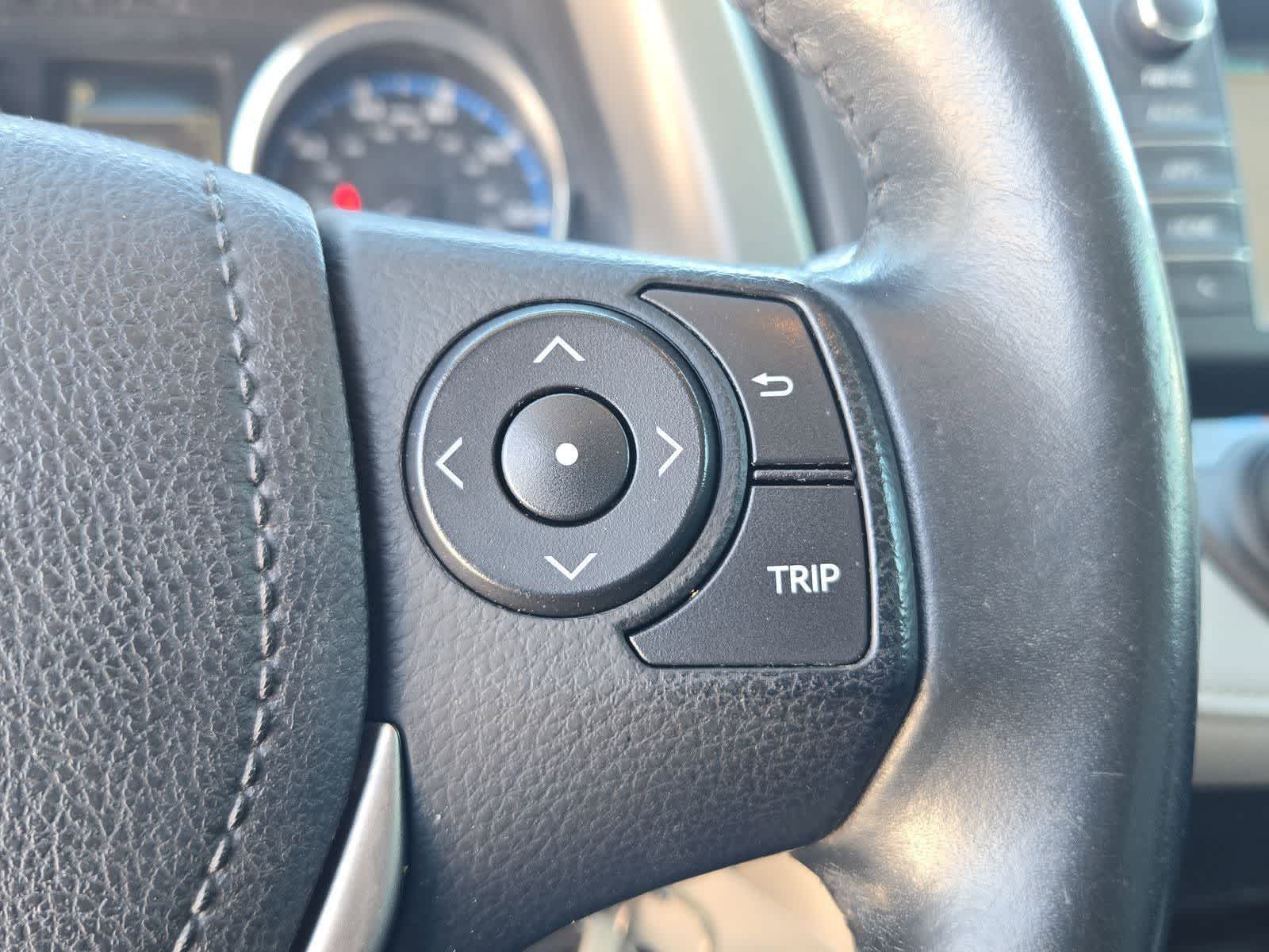 Thumbnail: 2016 Toyota RAV4 - 26