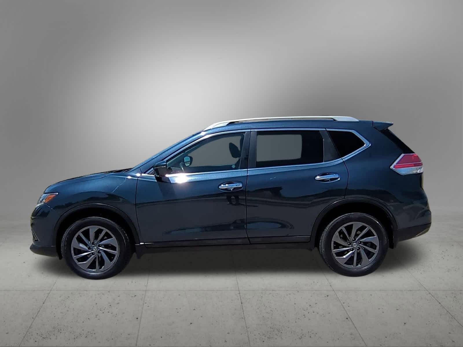 2016 Nissan Rogue SL 3