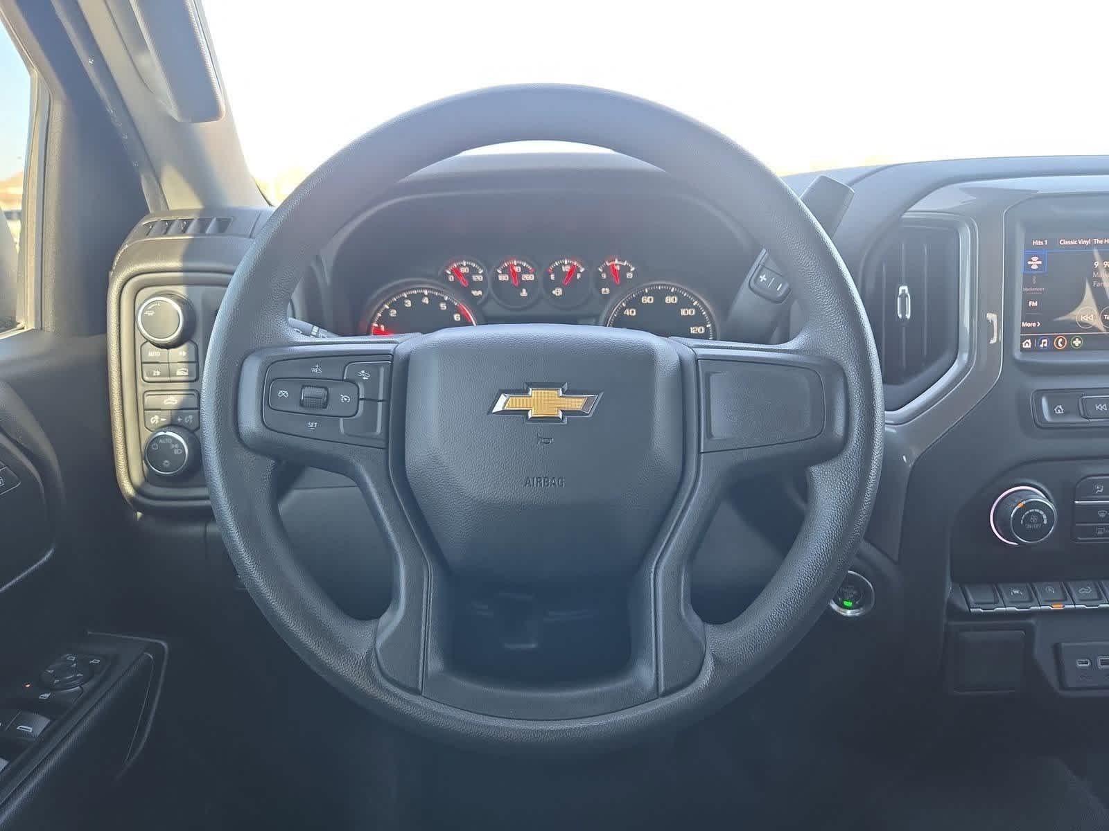 Thumbnail: 2022 Chevrolet Silverado 1500 - 21