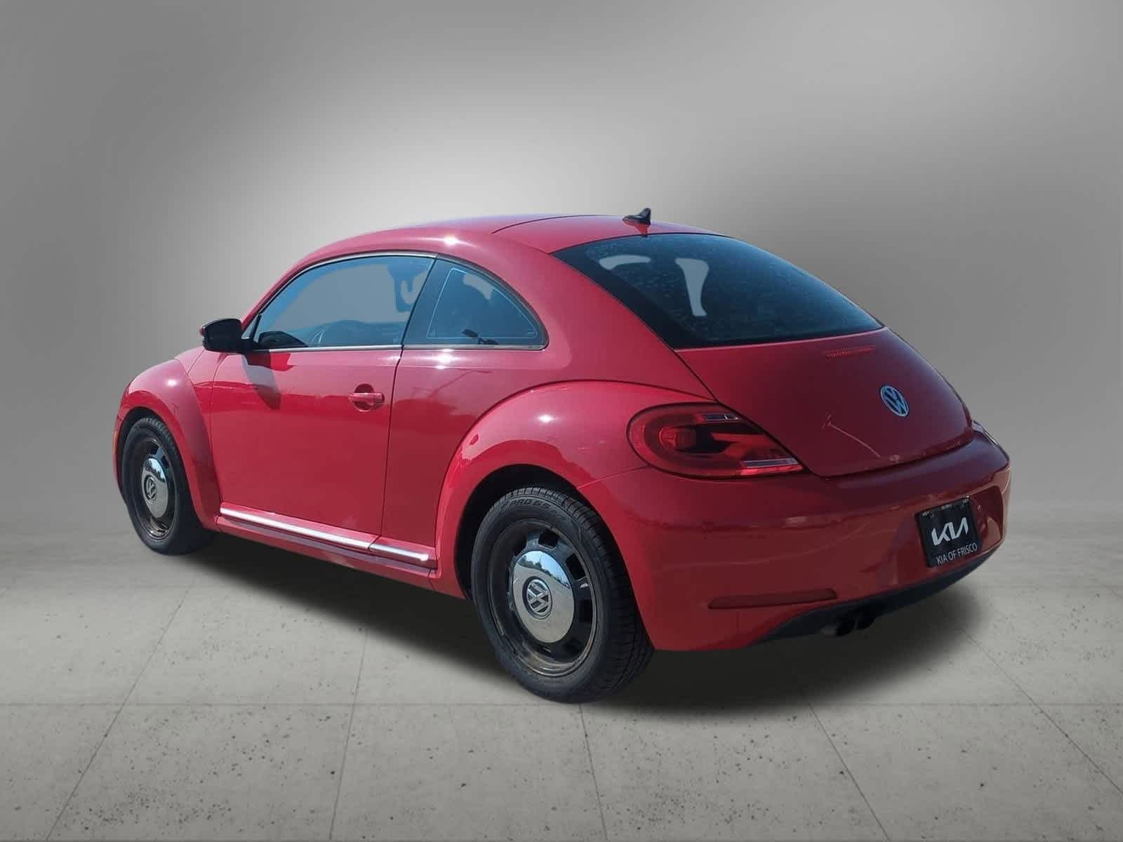 Thumbnail: 2014 Volkswagen Beetle - 4
