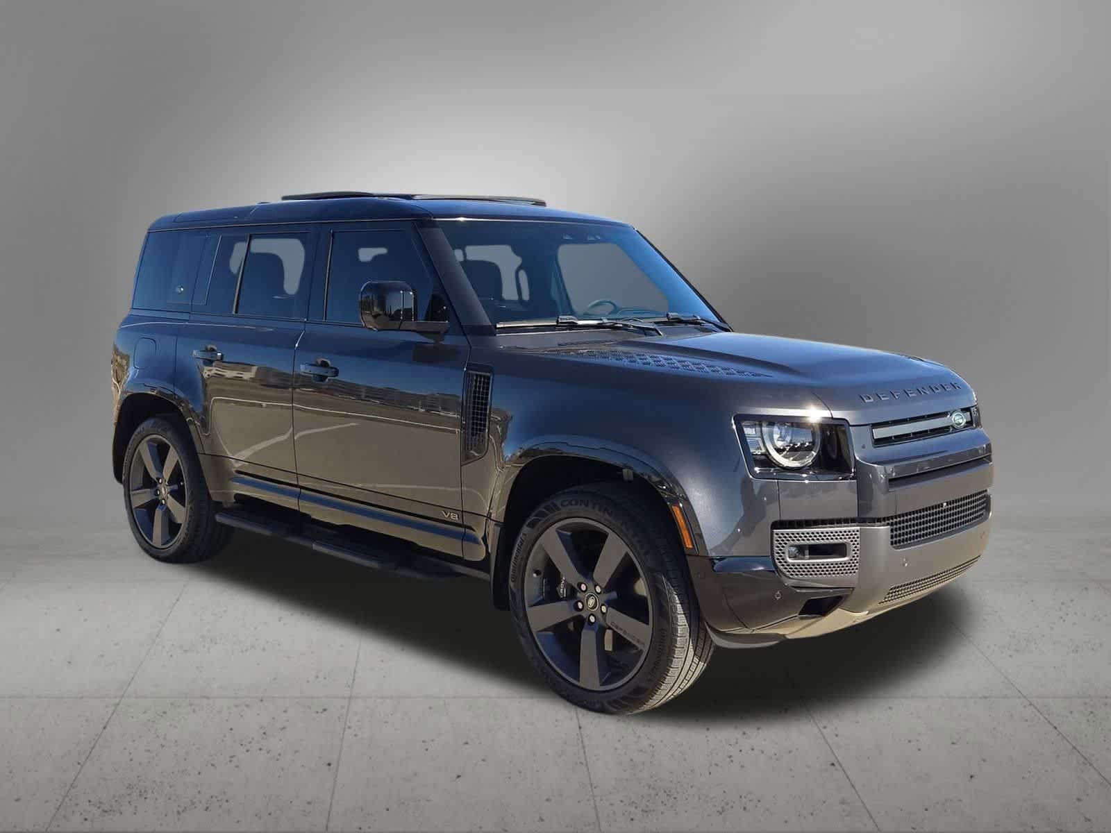 Thumbnail: 2023 Land Rover Defender - 8