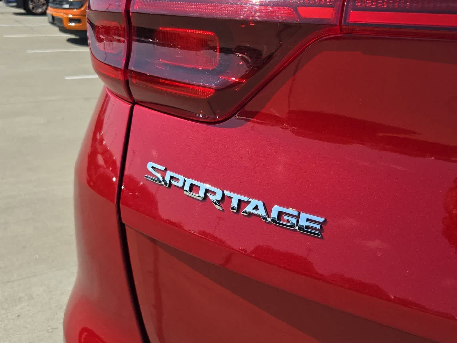Thumbnail: 2022 Kia Sportage - 11