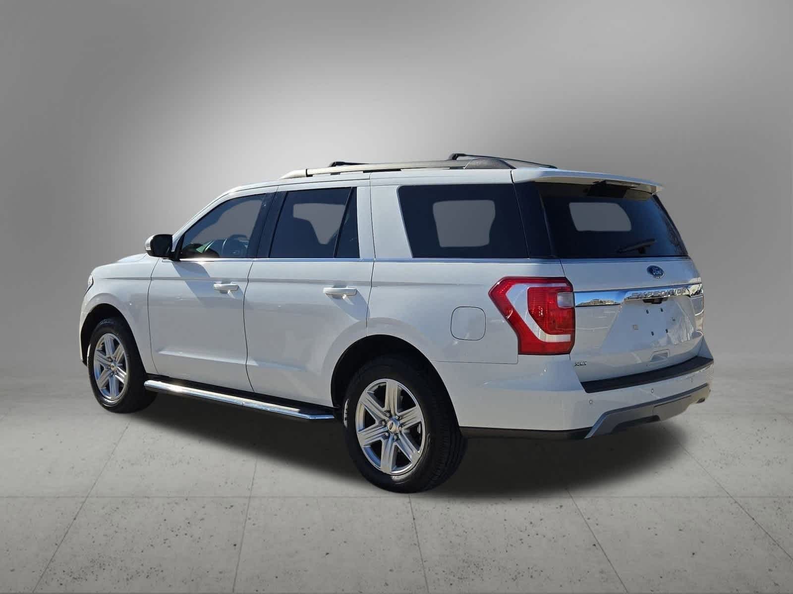 Thumbnail: 2021 Ford Expedition - 5