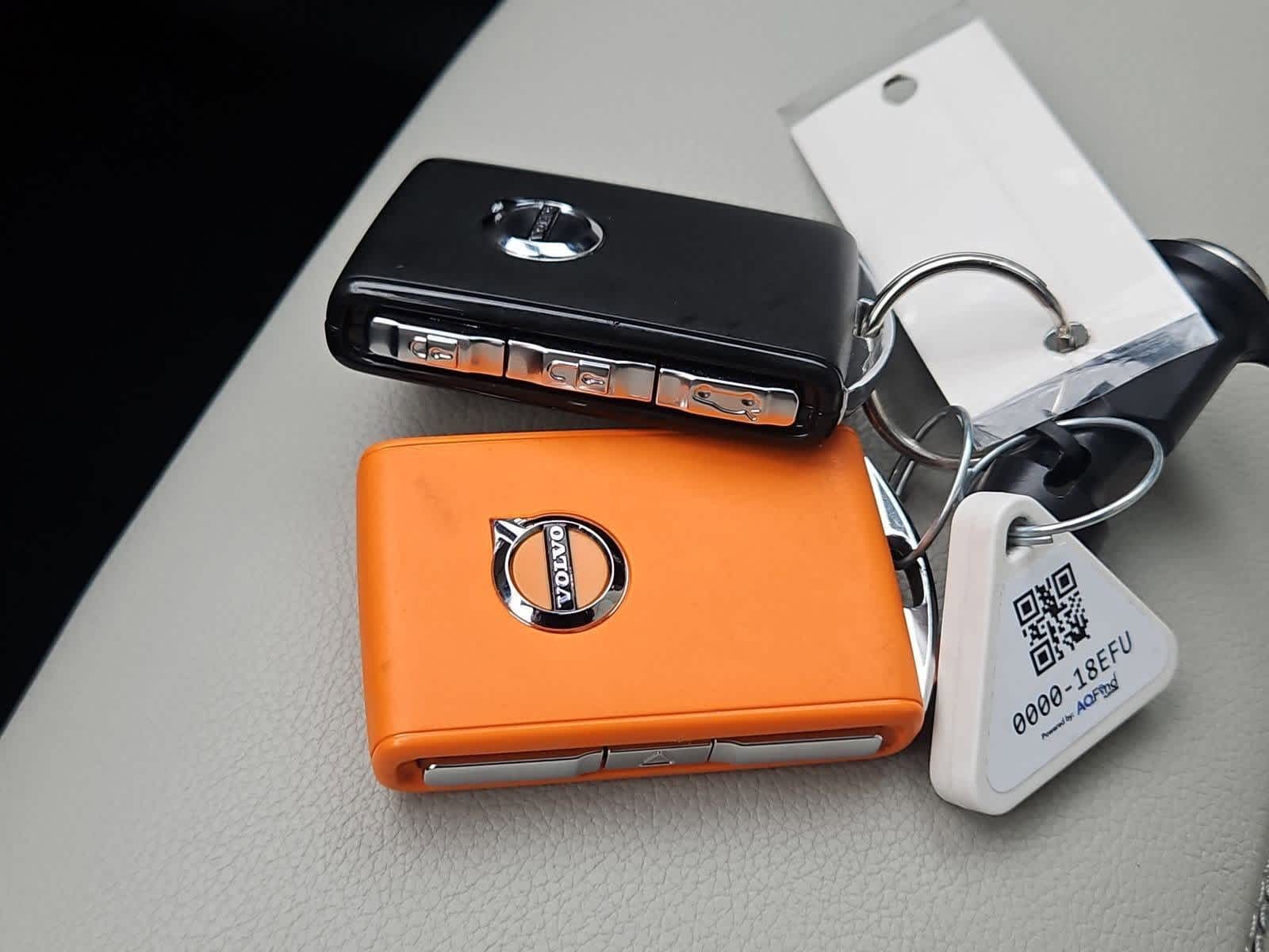 Thumbnail: 2024 Volvo XC40 - 37