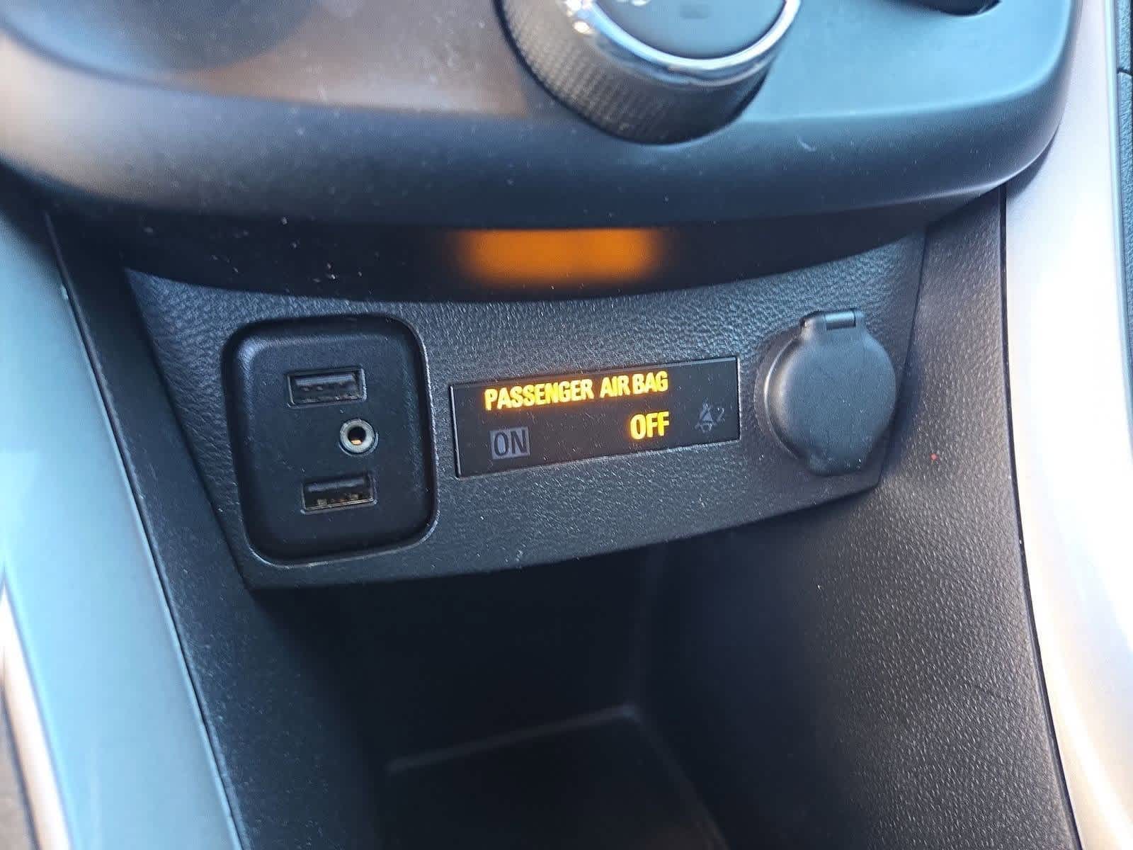 Thumbnail: 2020 Chevrolet Trax - 26