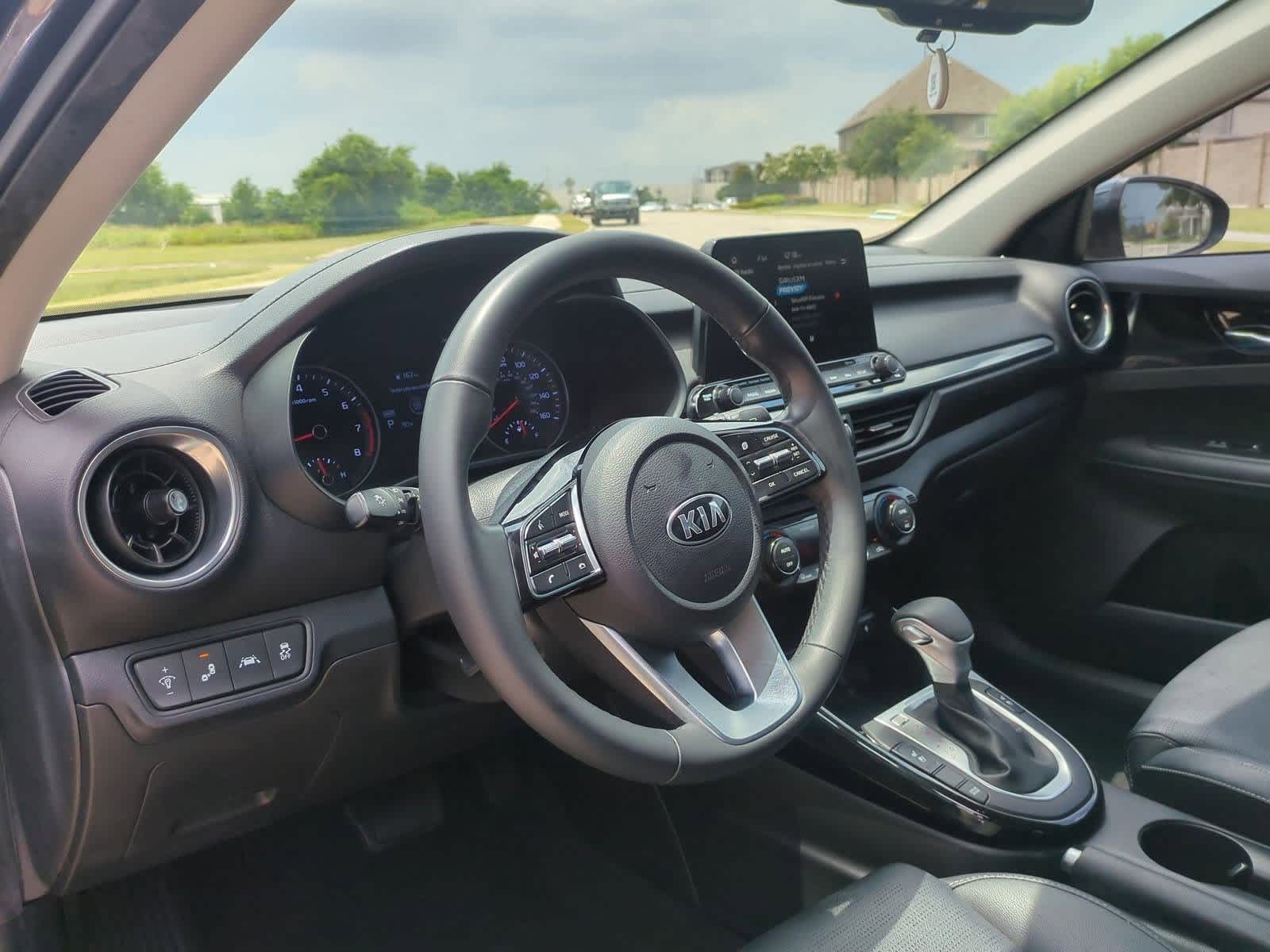 Thumbnail: 2021 Kia Forte - 2
