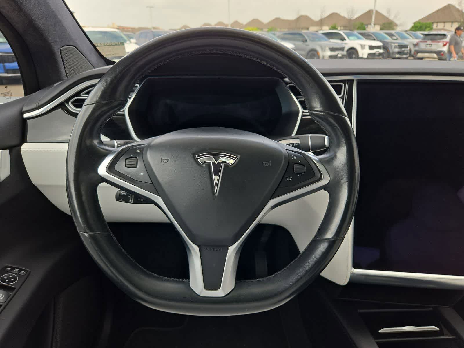Thumbnail: 2018 Tesla Model X - 19