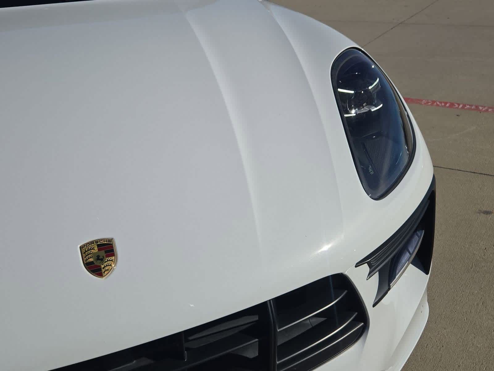 Thumbnail: 2020 Porsche Macan - 10