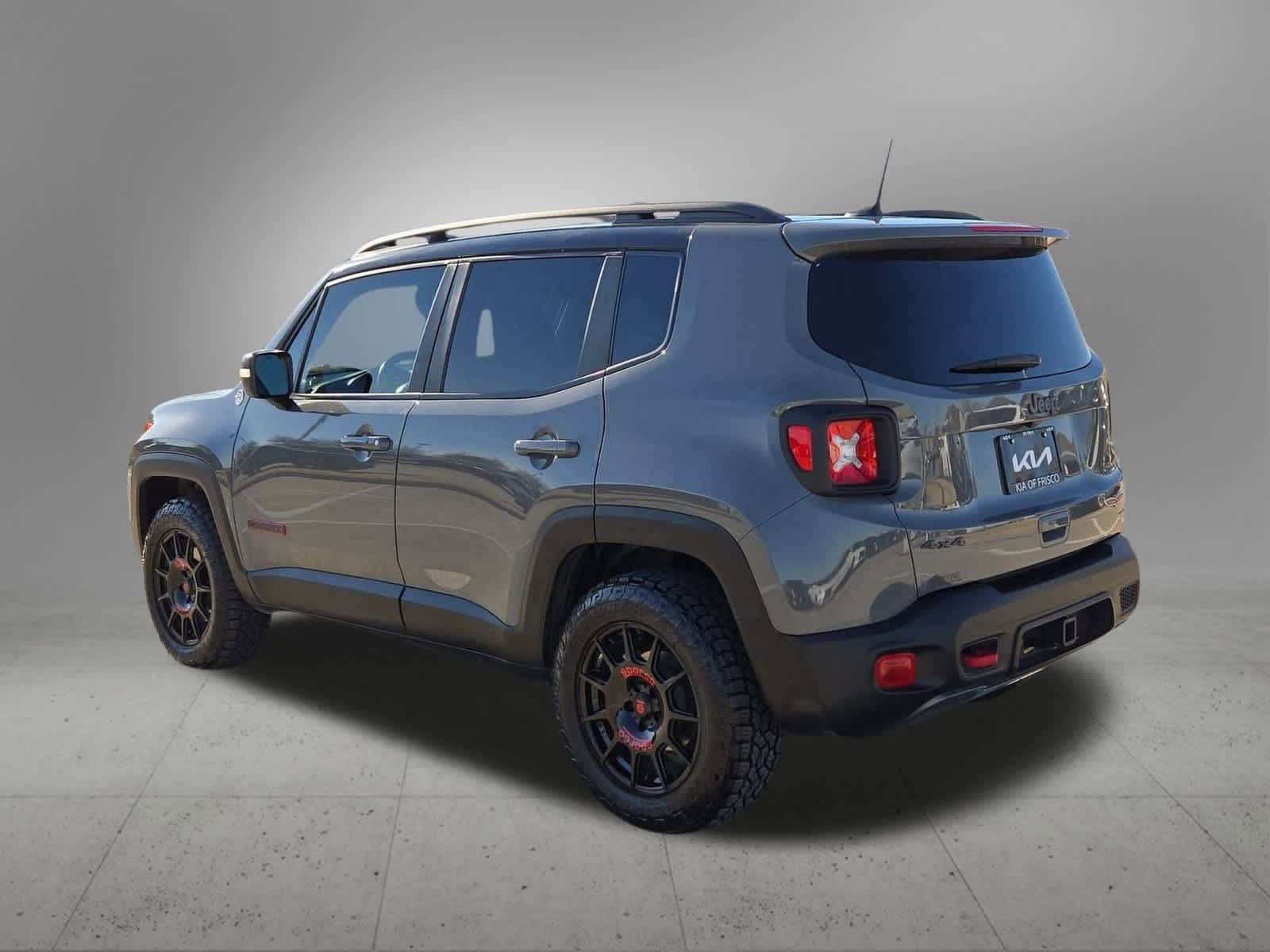 Thumbnail: 2021 Jeep Renegade - 4