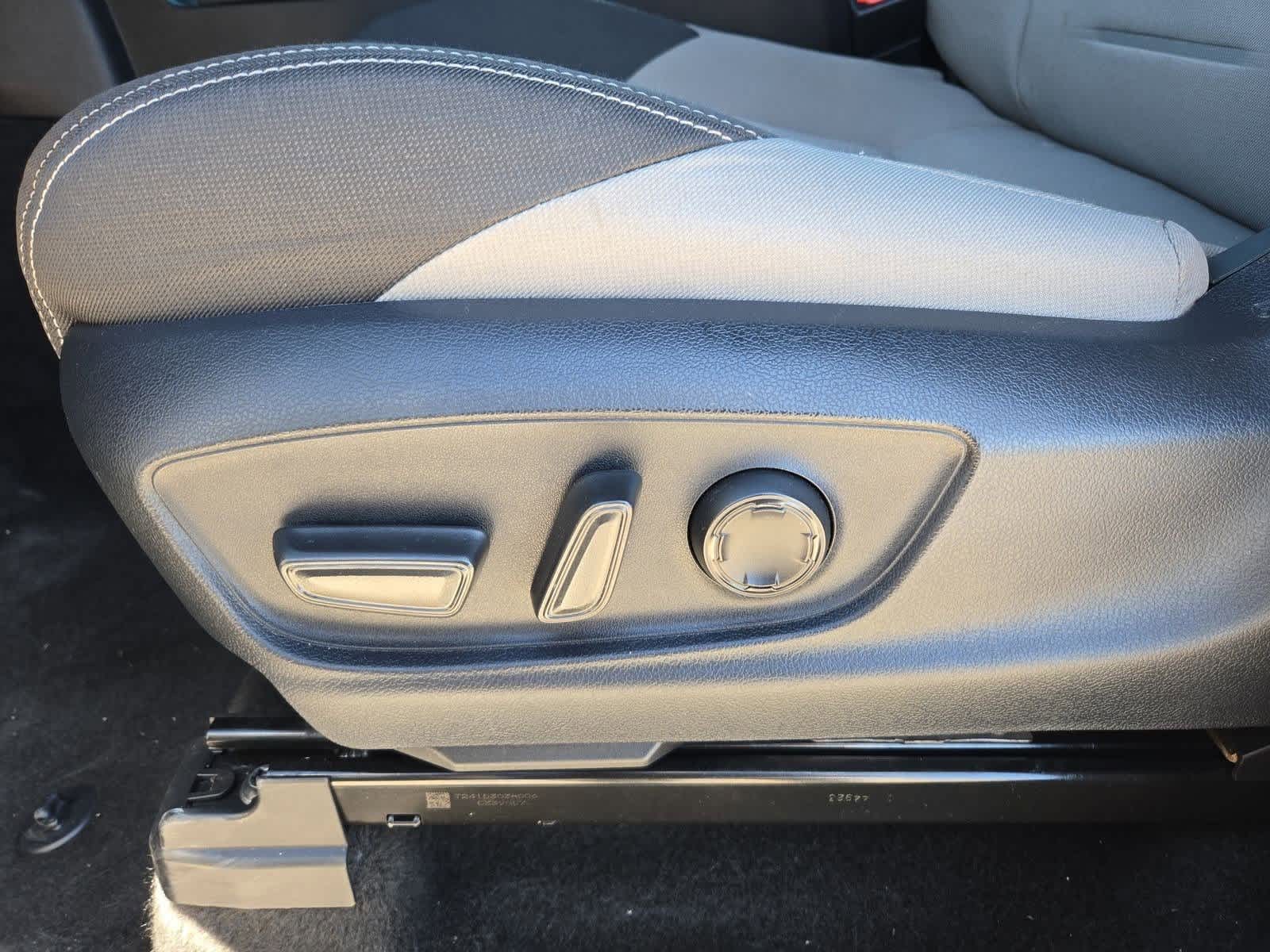 Thumbnail: 2024 Toyota Tacoma - 16