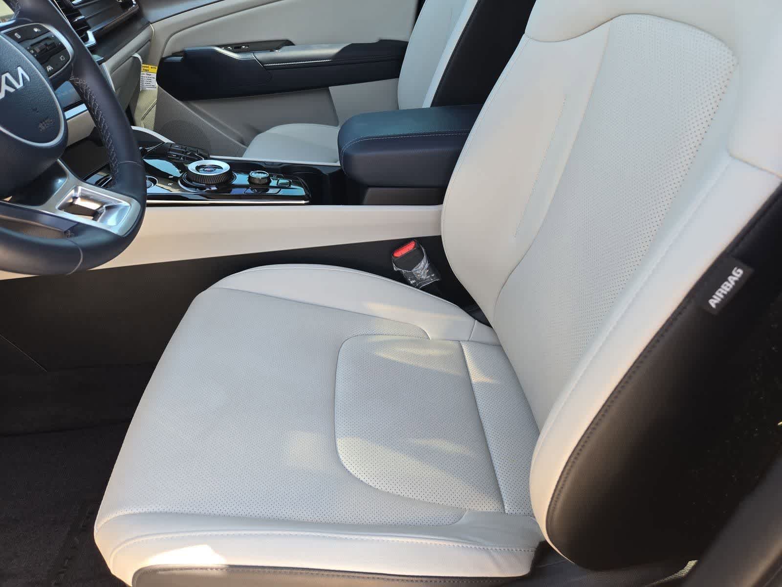 Thumbnail: 2025 Kia Sportage - 14