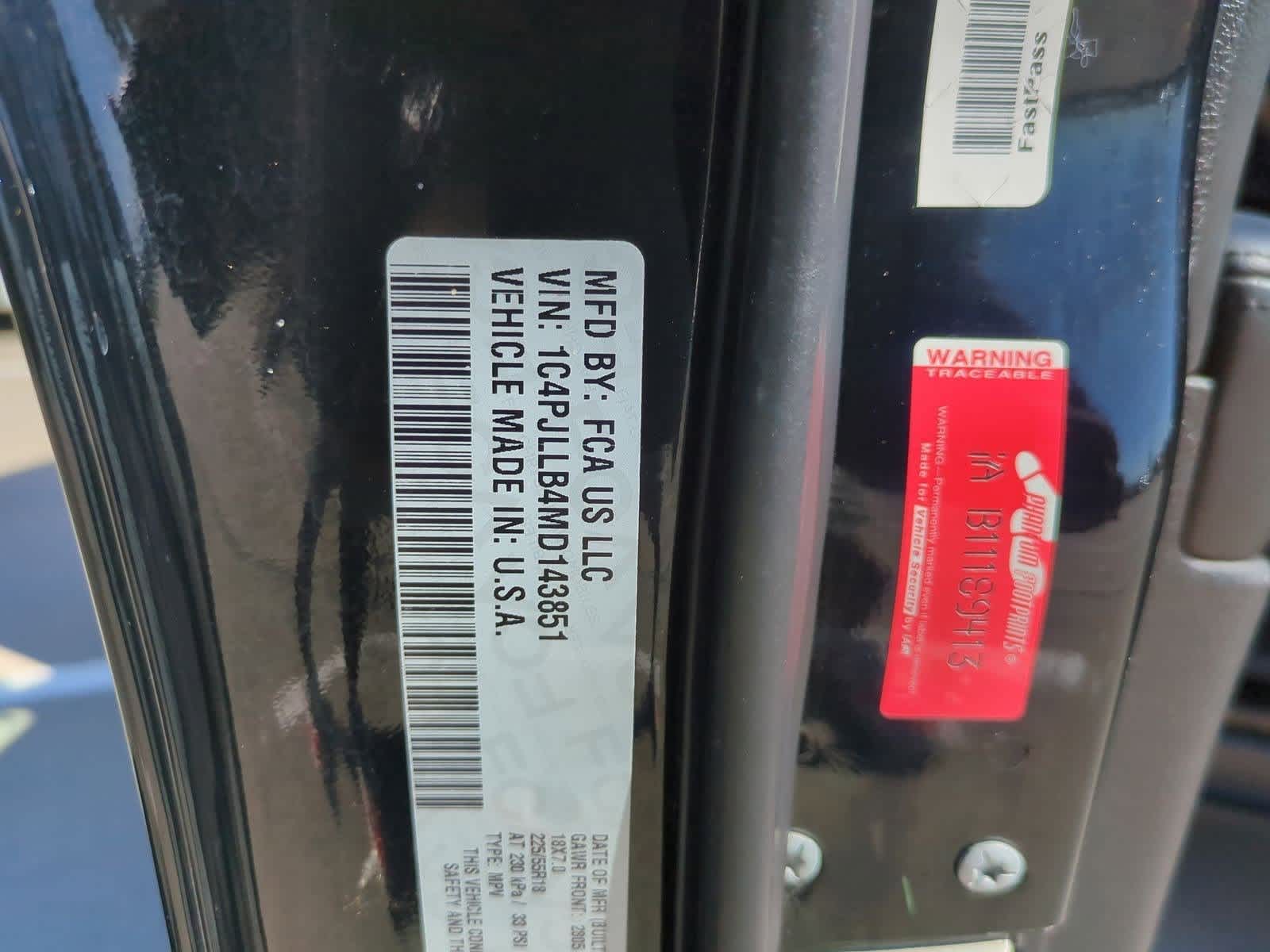 Thumbnail: 2021 Jeep Cherokee - 34