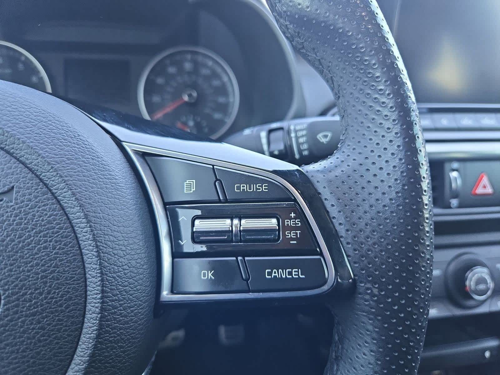 Thumbnail: 2020 Kia Forte - 26