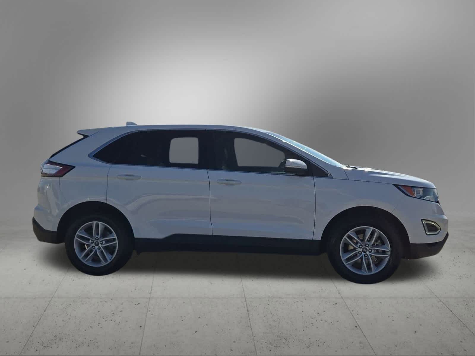 Thumbnail: 2018 Ford Edge - 7
