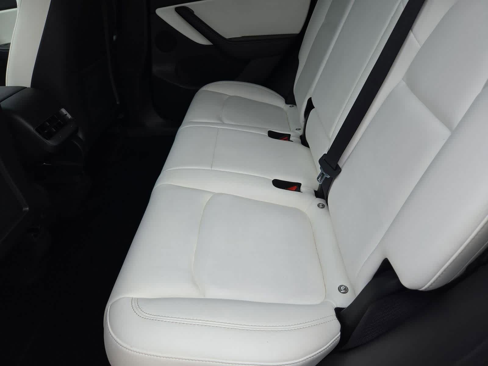 Thumbnail: 2022 Tesla Model Y - 17