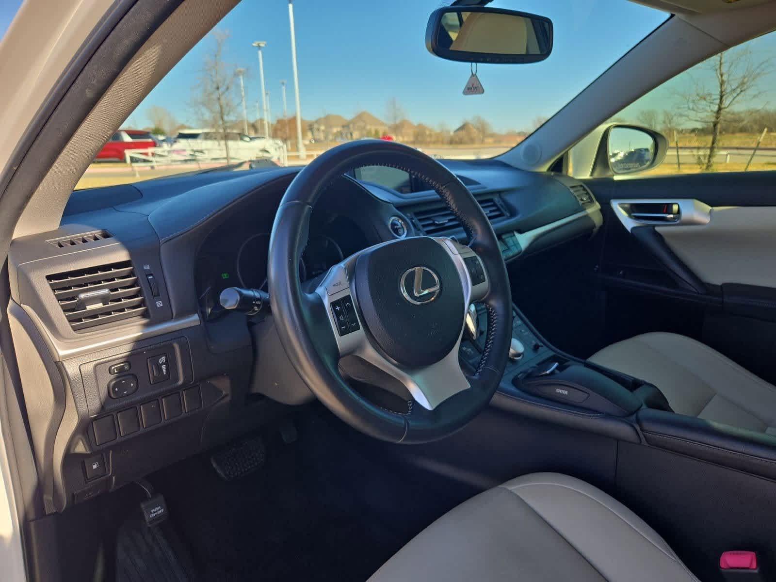 Thumbnail: 2013 Lexus CT - 2