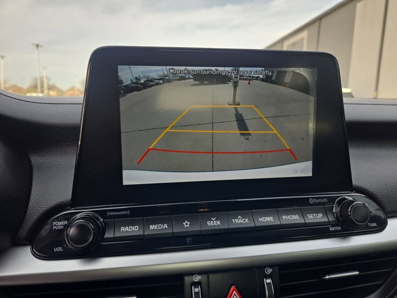 Thumbnail: 2020 Kia Forte - 28